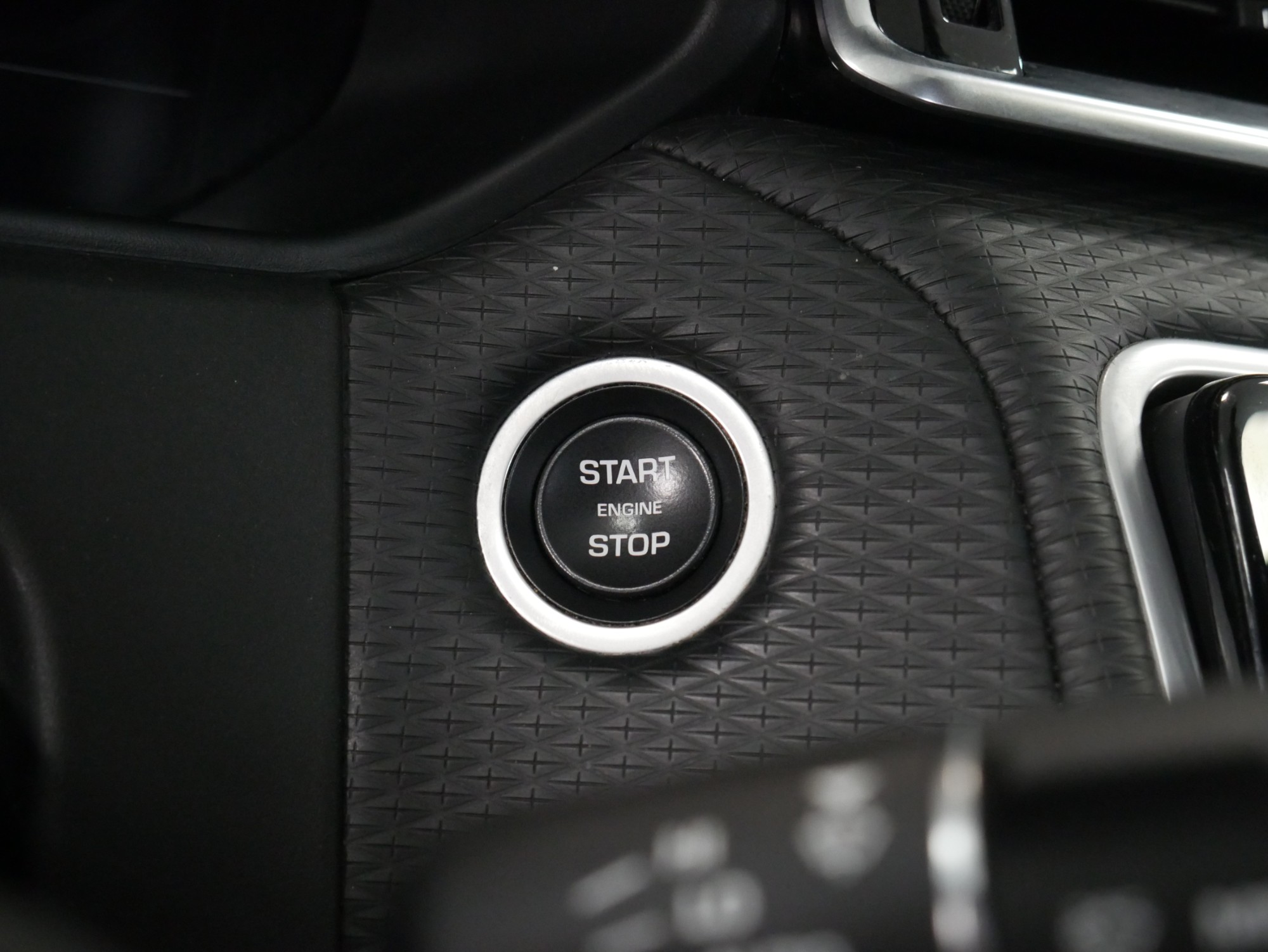 LANDROVER RANGE ROVER VELAR