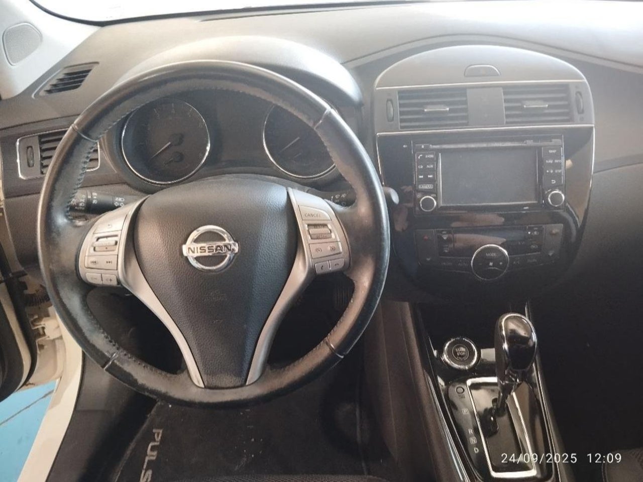 Nissan PULSAR - 15