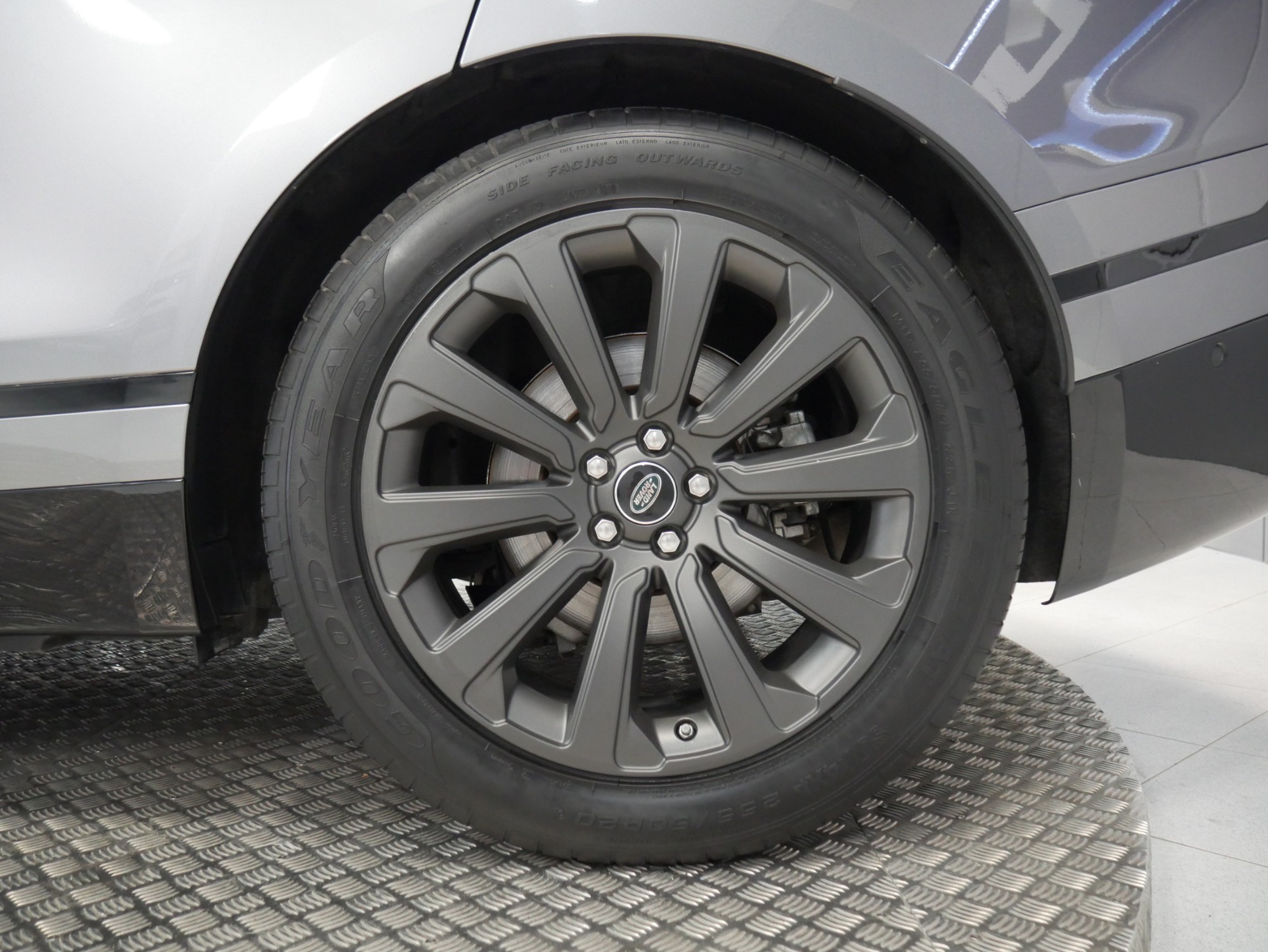 LANDROVER RANGE ROVER VELAR