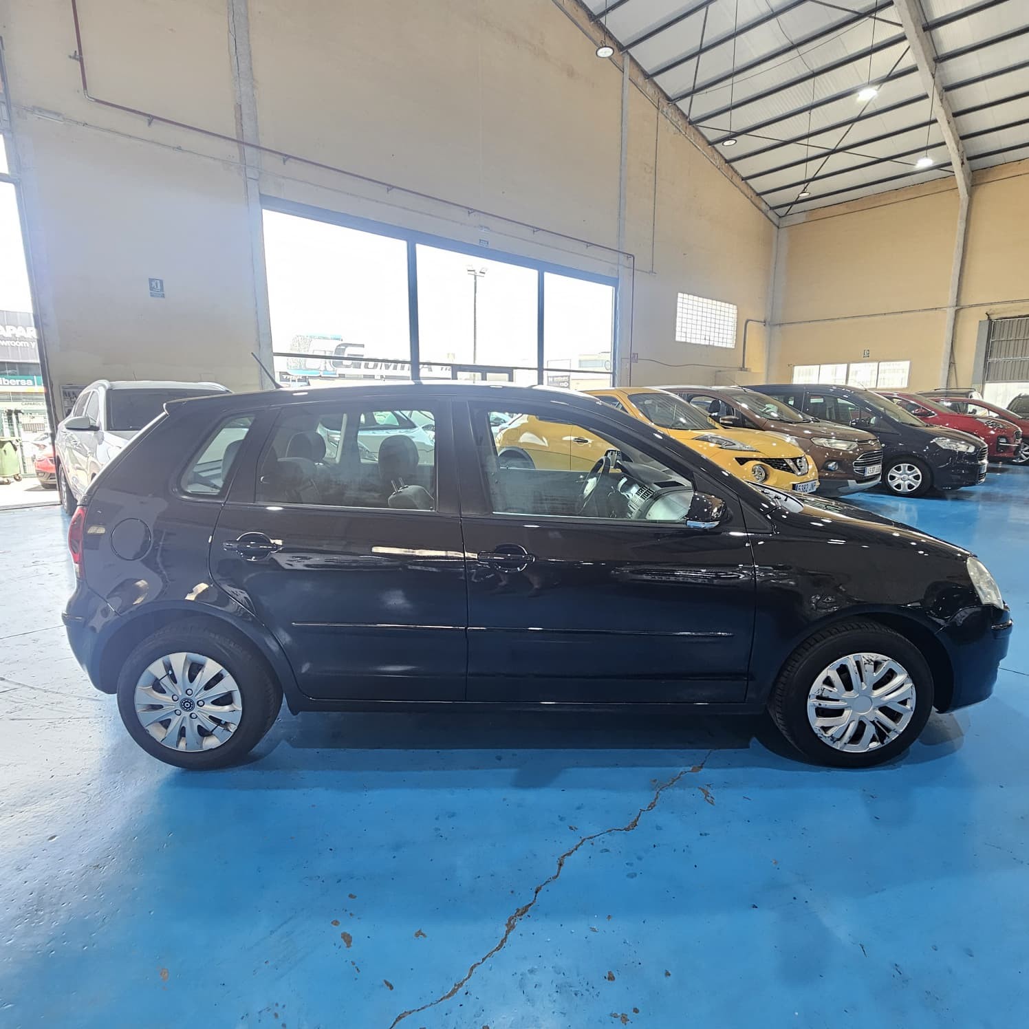 Volkswagen Polo - 11