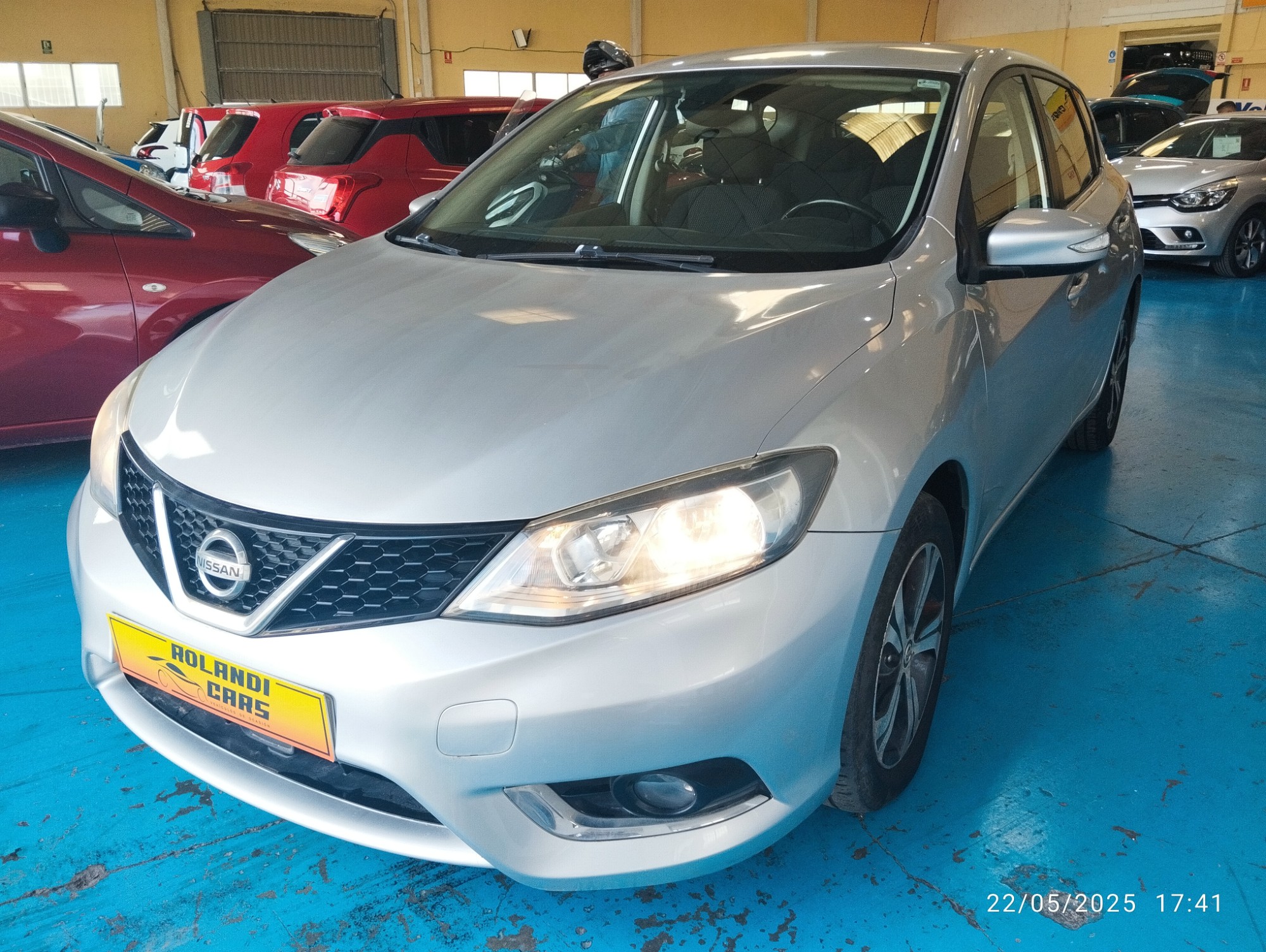 Nissan PULSAR - 4