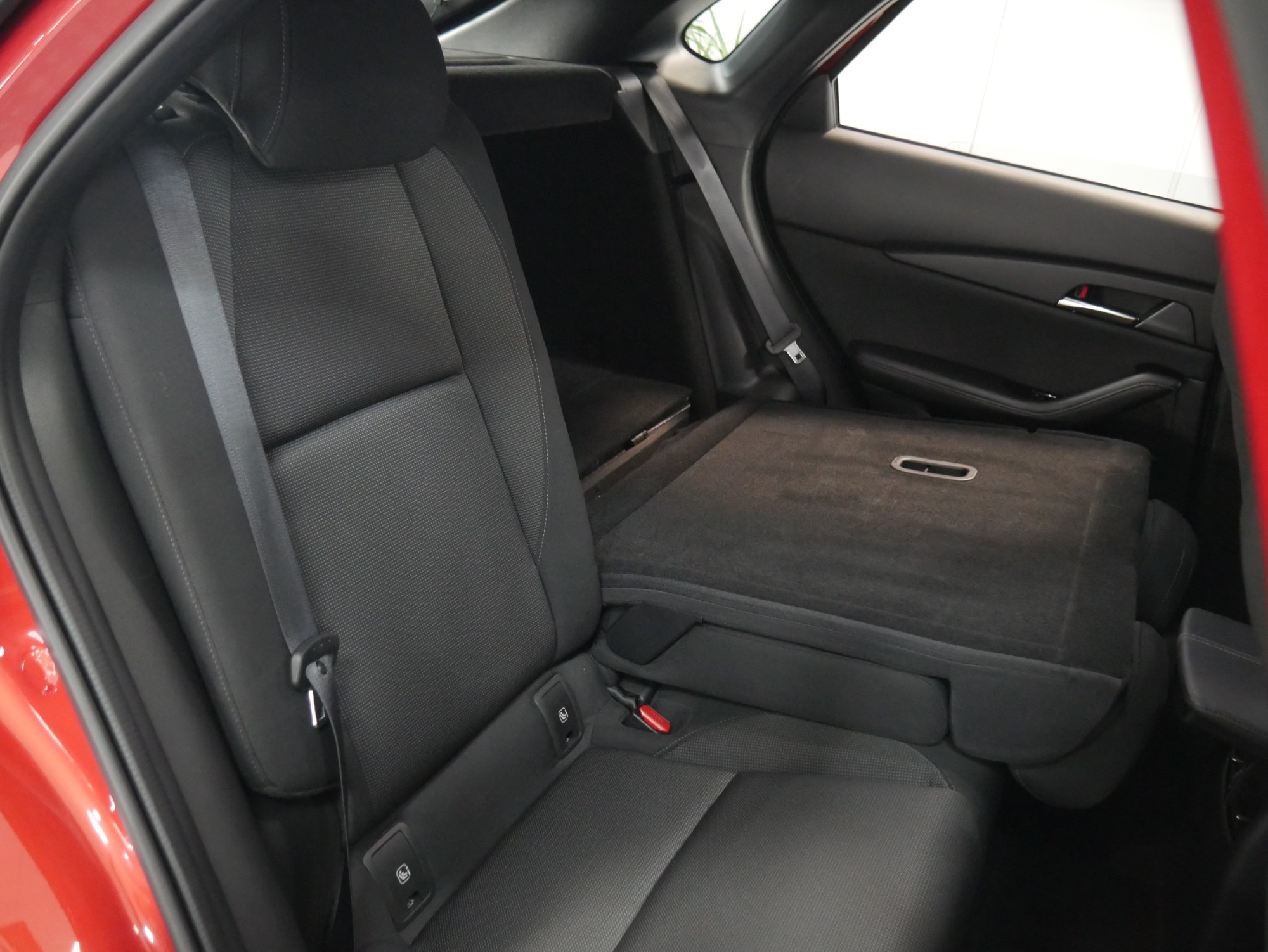 MAZDA CX30