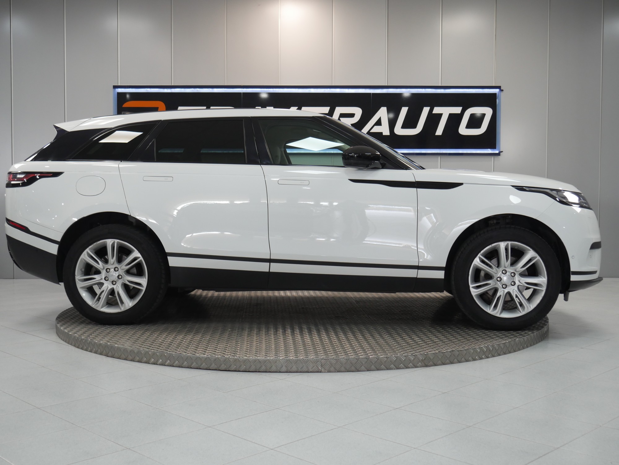 landrover range rover velar