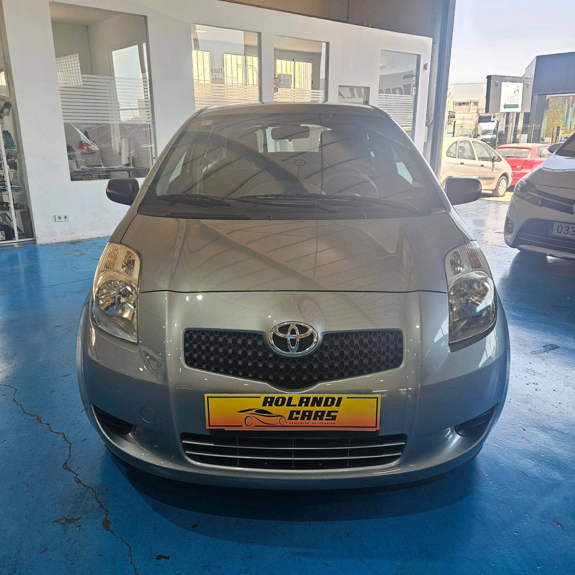 Toyota Yaris - 7