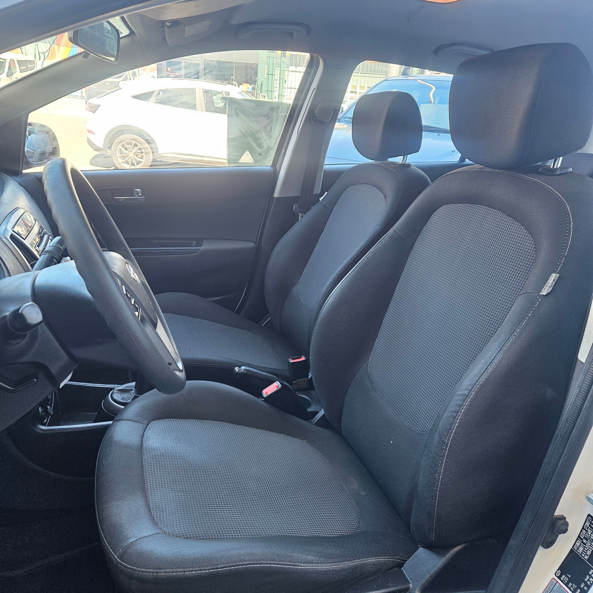 Hyundai i20 - 10