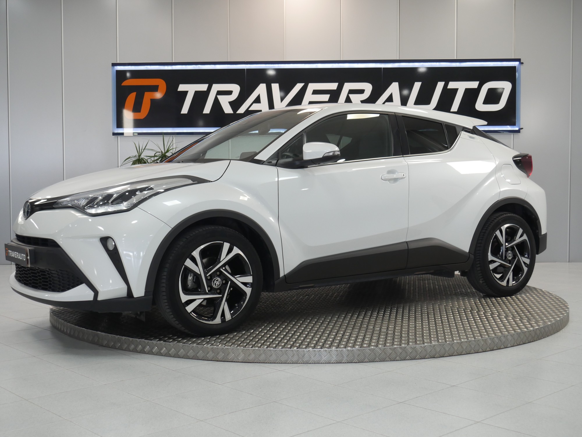 toyota chr