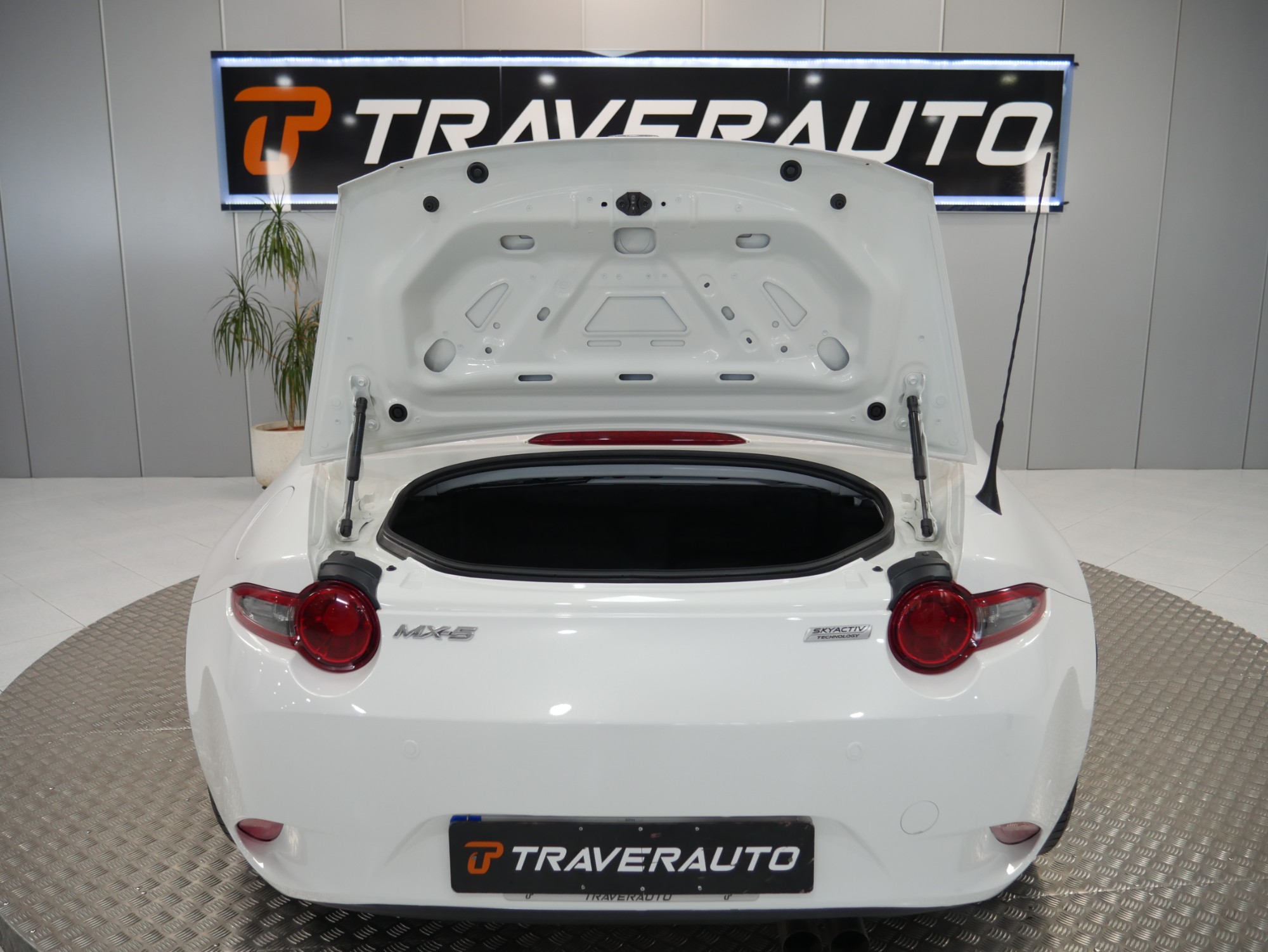 mazda mx5