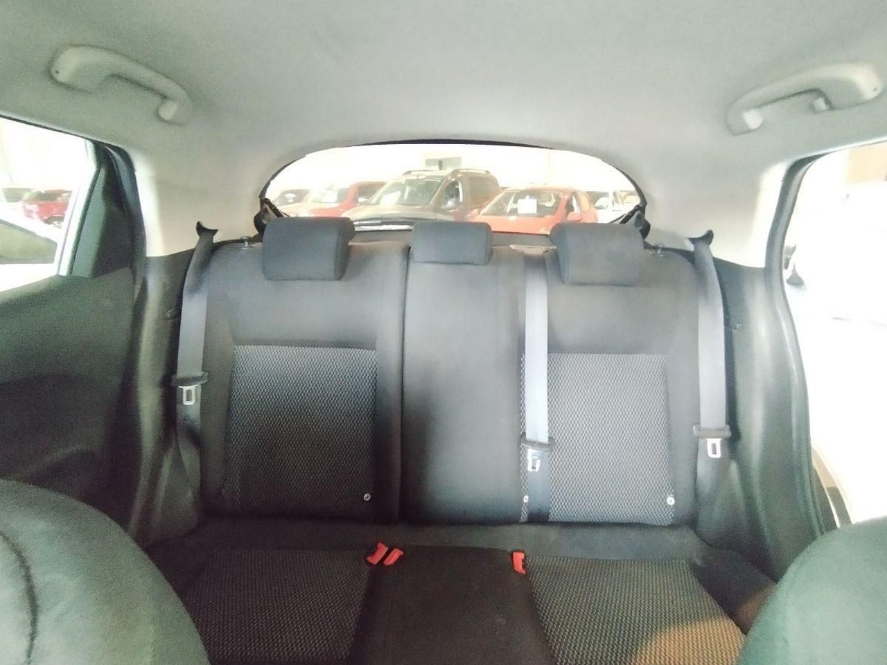 Nissan JUKE - 10
