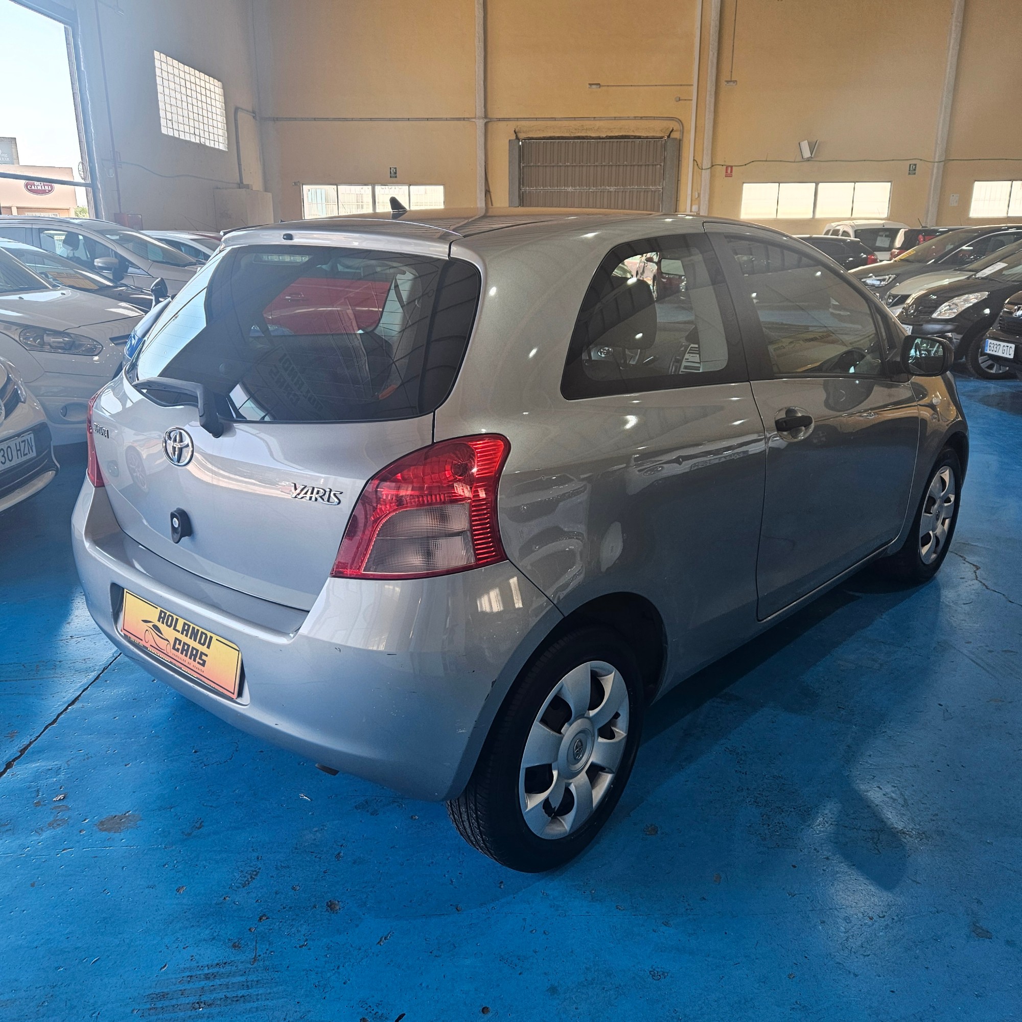 Toyota Yaris - 4