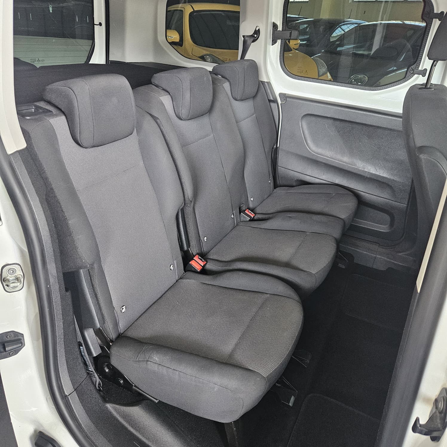 Opel Combo Life - 24