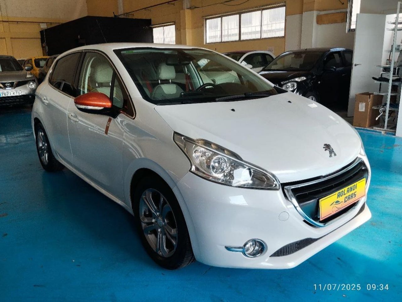 Peugeot 208 - 2