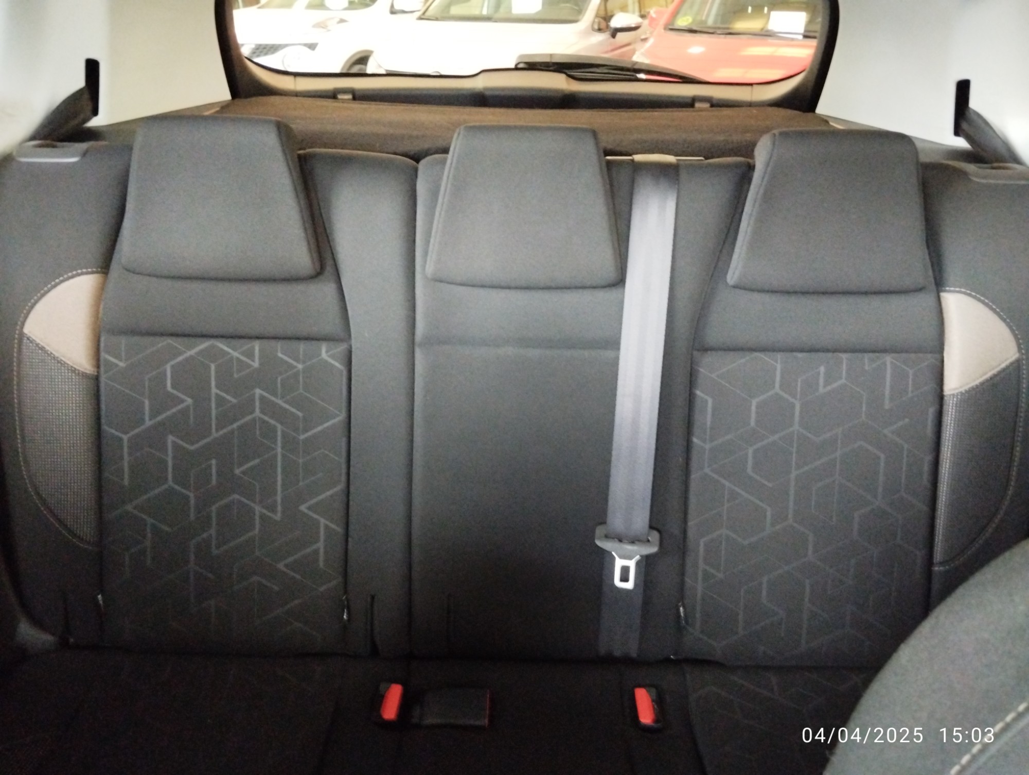 Peugeot 2008 - 14