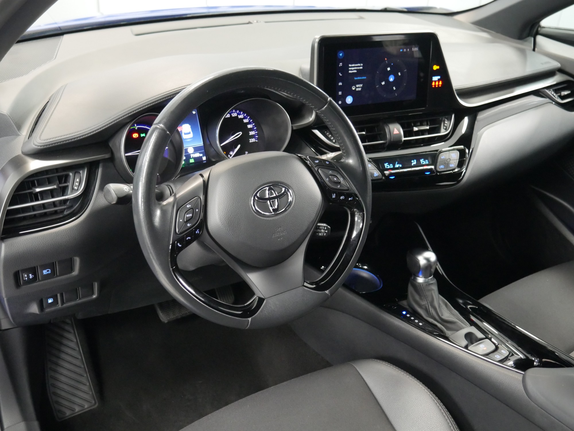 toyota chr