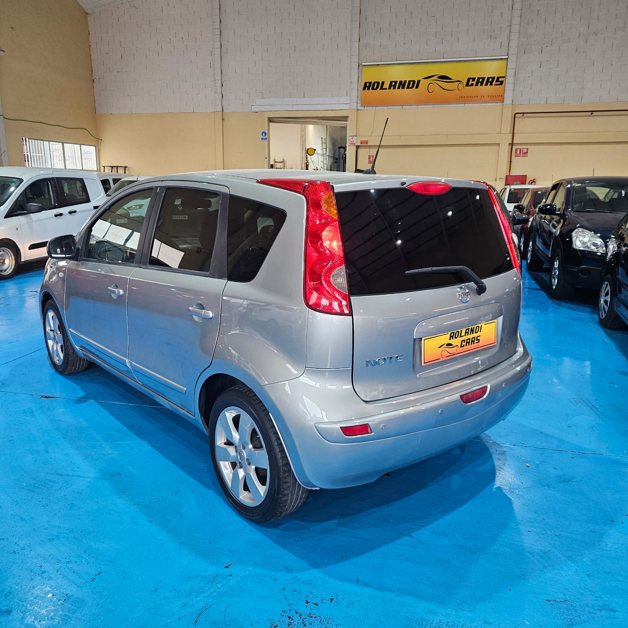 Nissan NOTE - 4