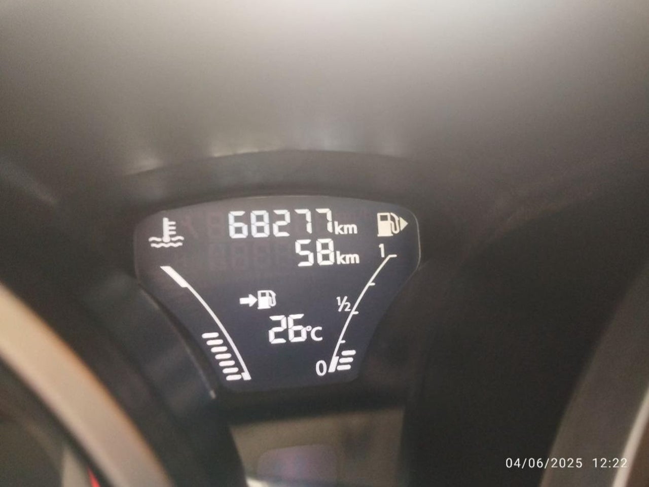 Nissan JUKE - 17