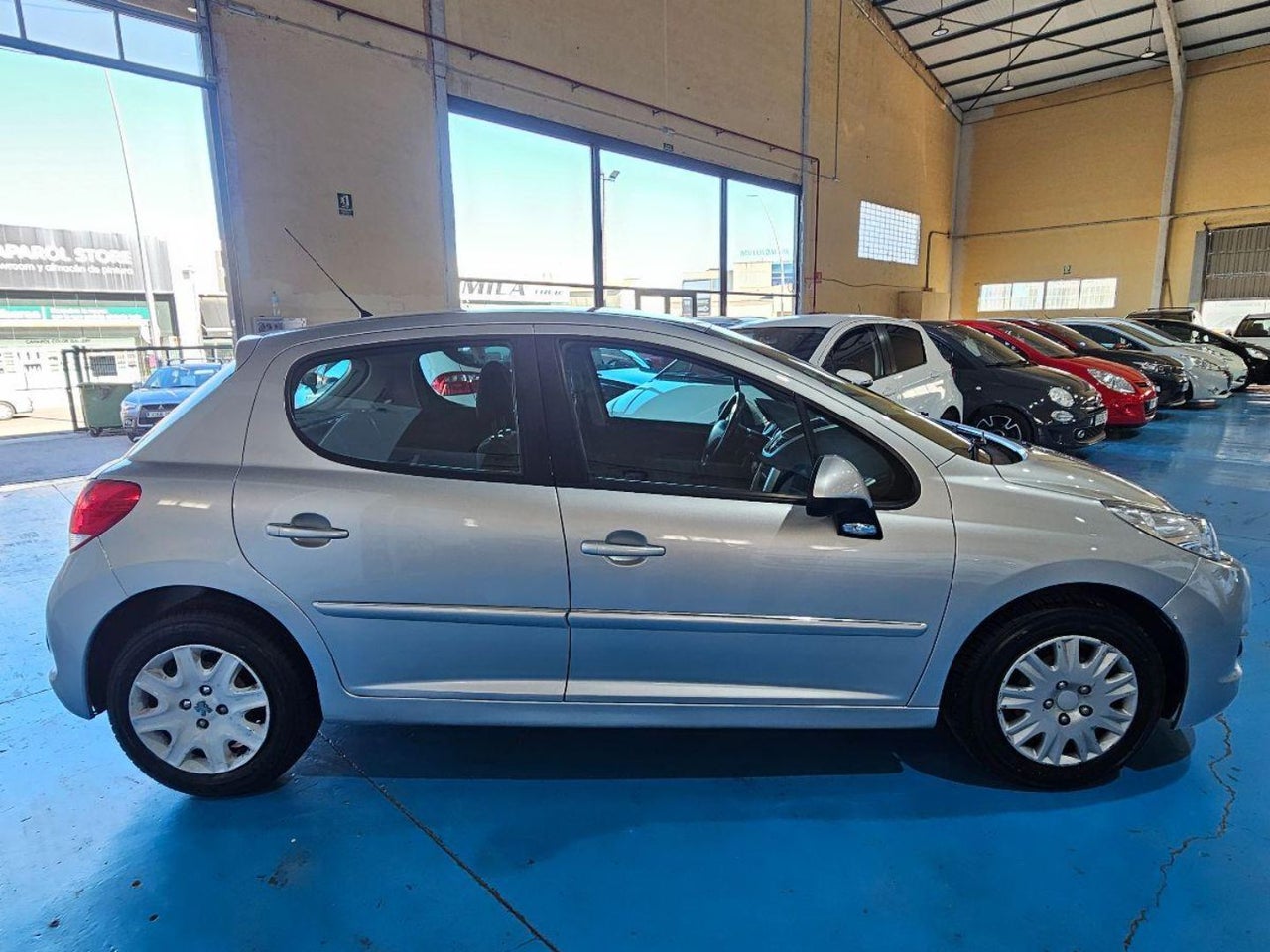 Peugeot 207 - 4