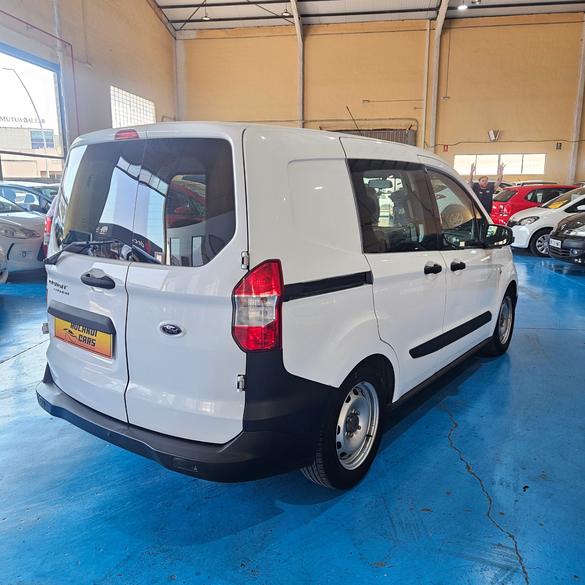 Ford Transit Courier - 5