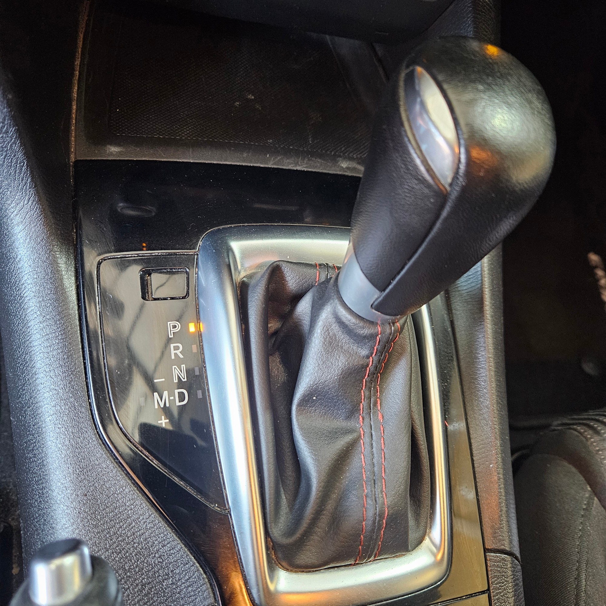 Mazda Mazda3 - 11