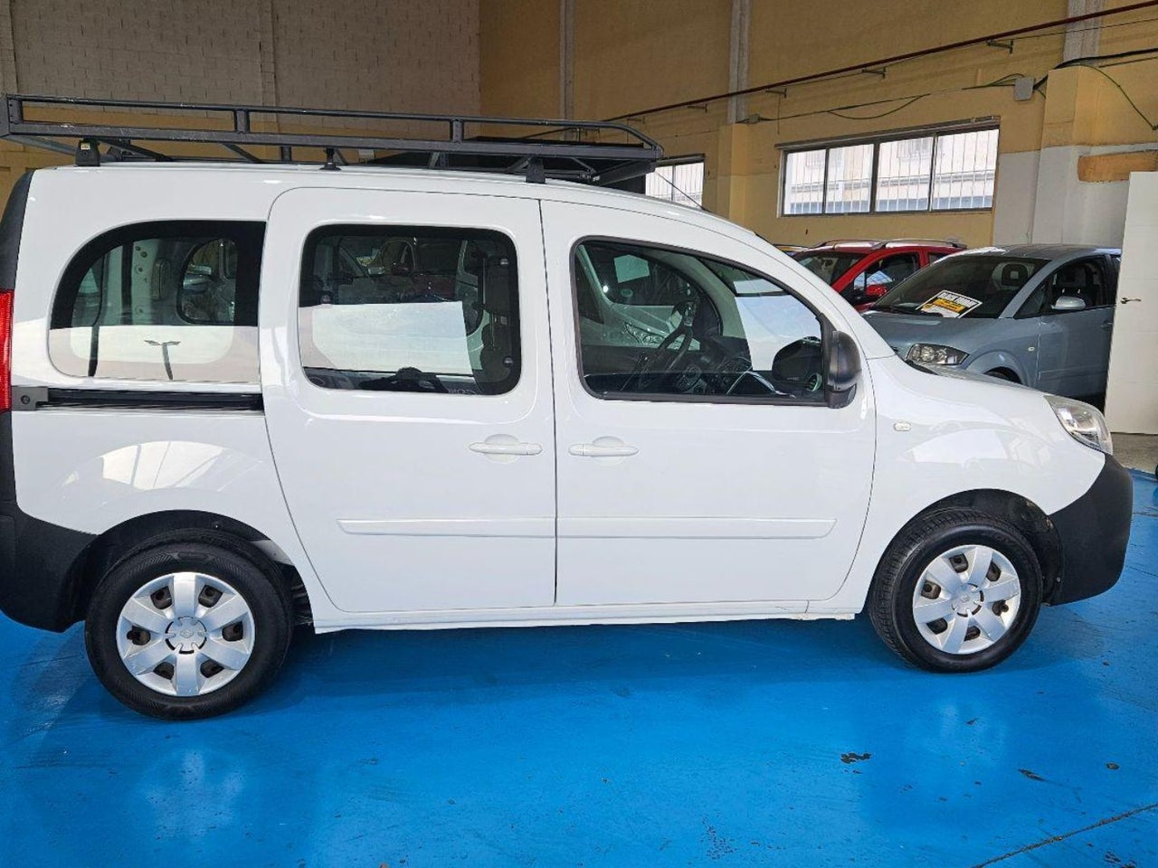 Renault Kangoo Combi - 12