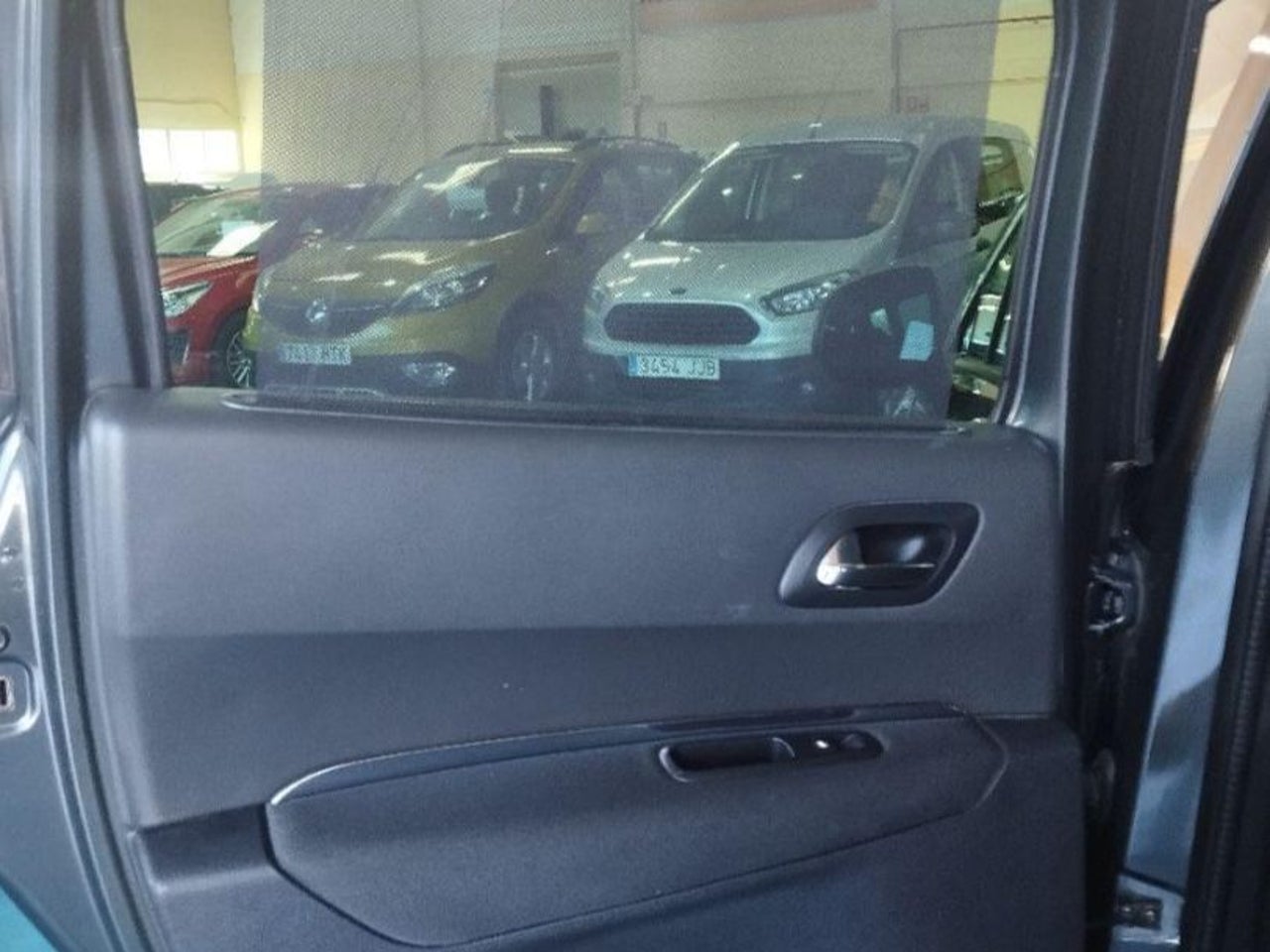 Peugeot 3008 - 13