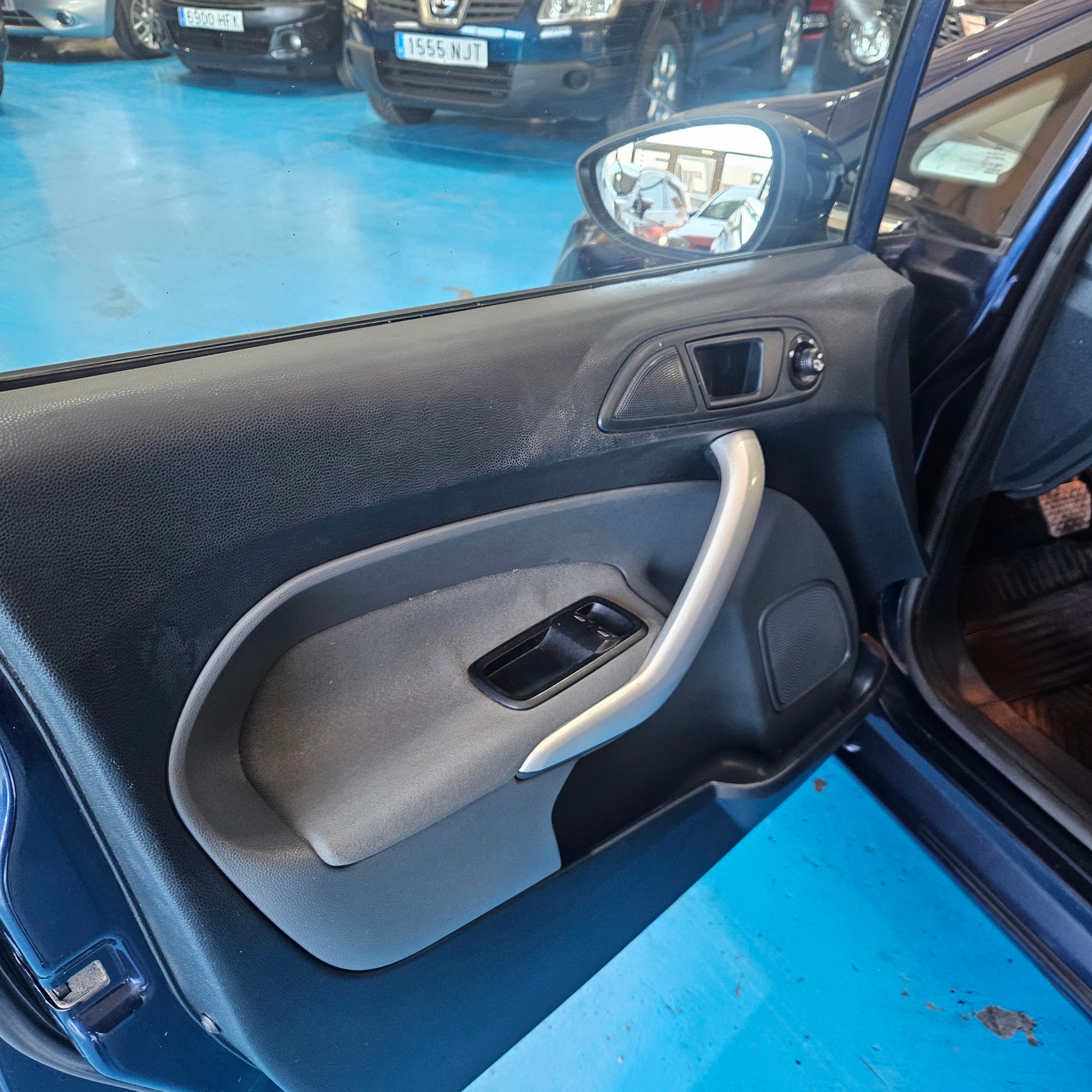 Ford Fiesta - 13