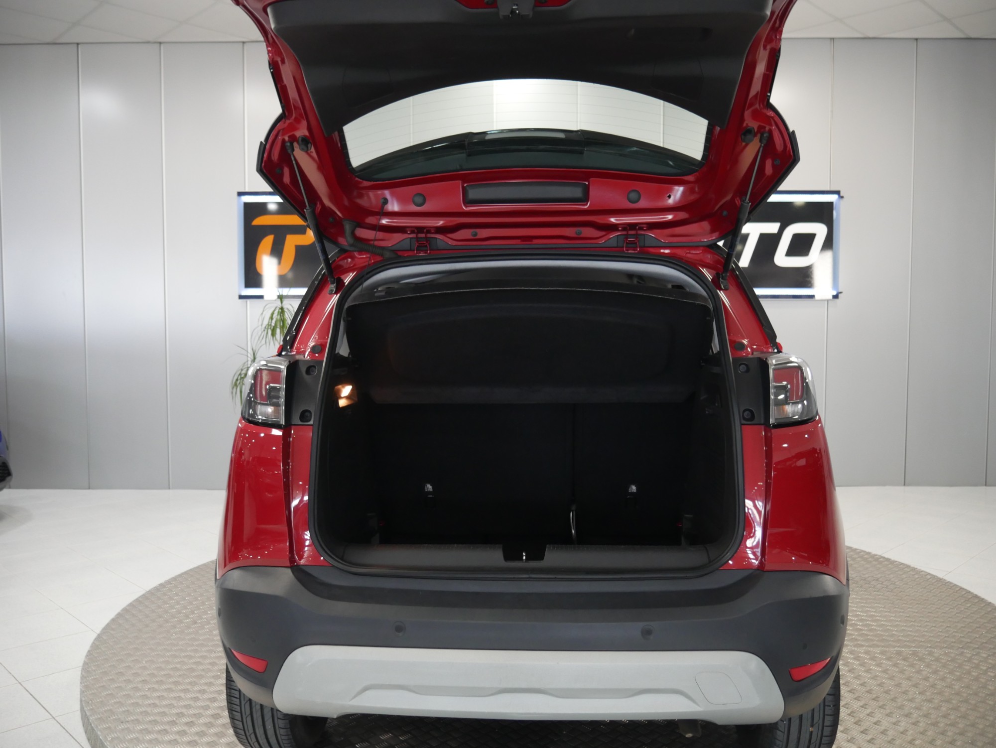 opel crossland