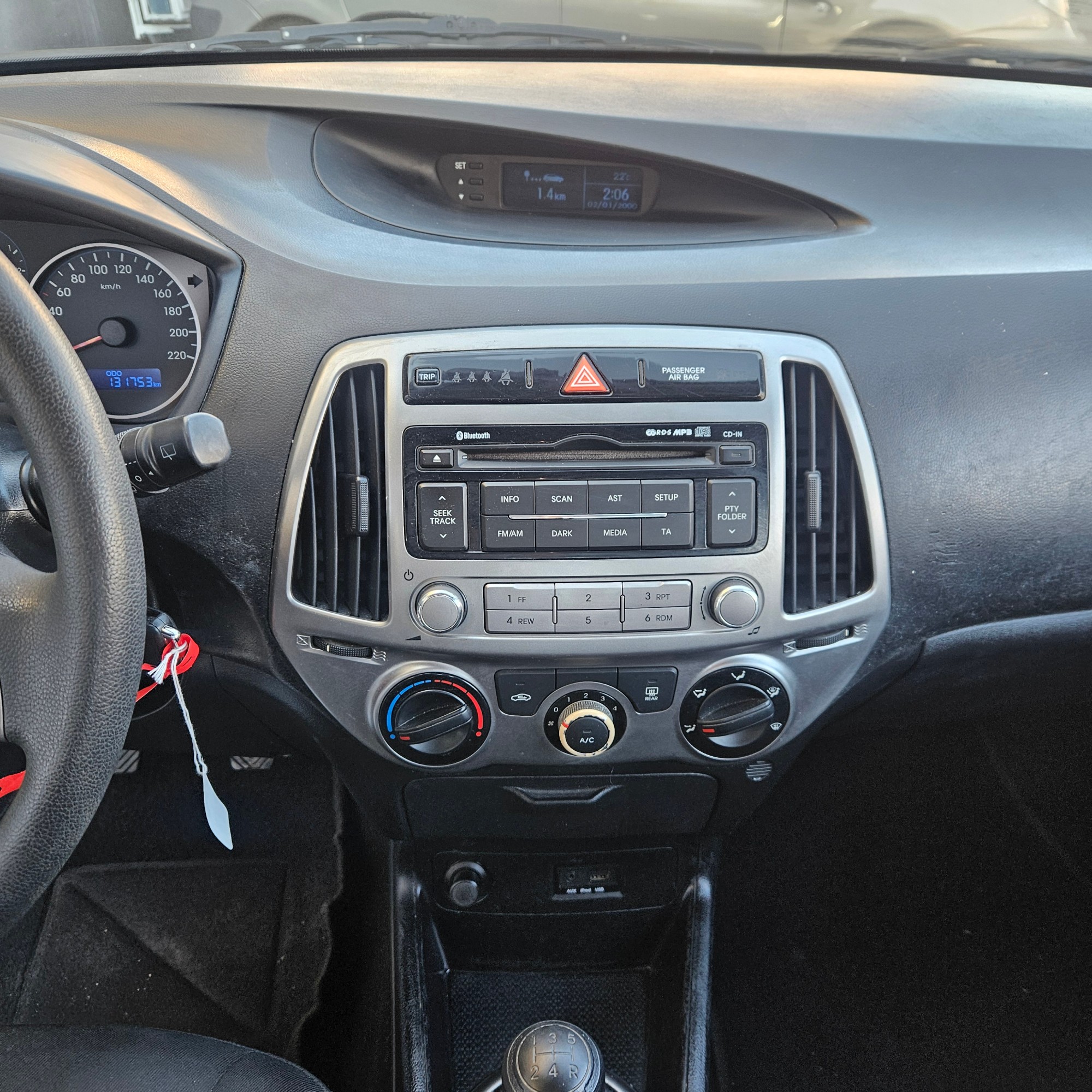 Hyundai i20 - 15