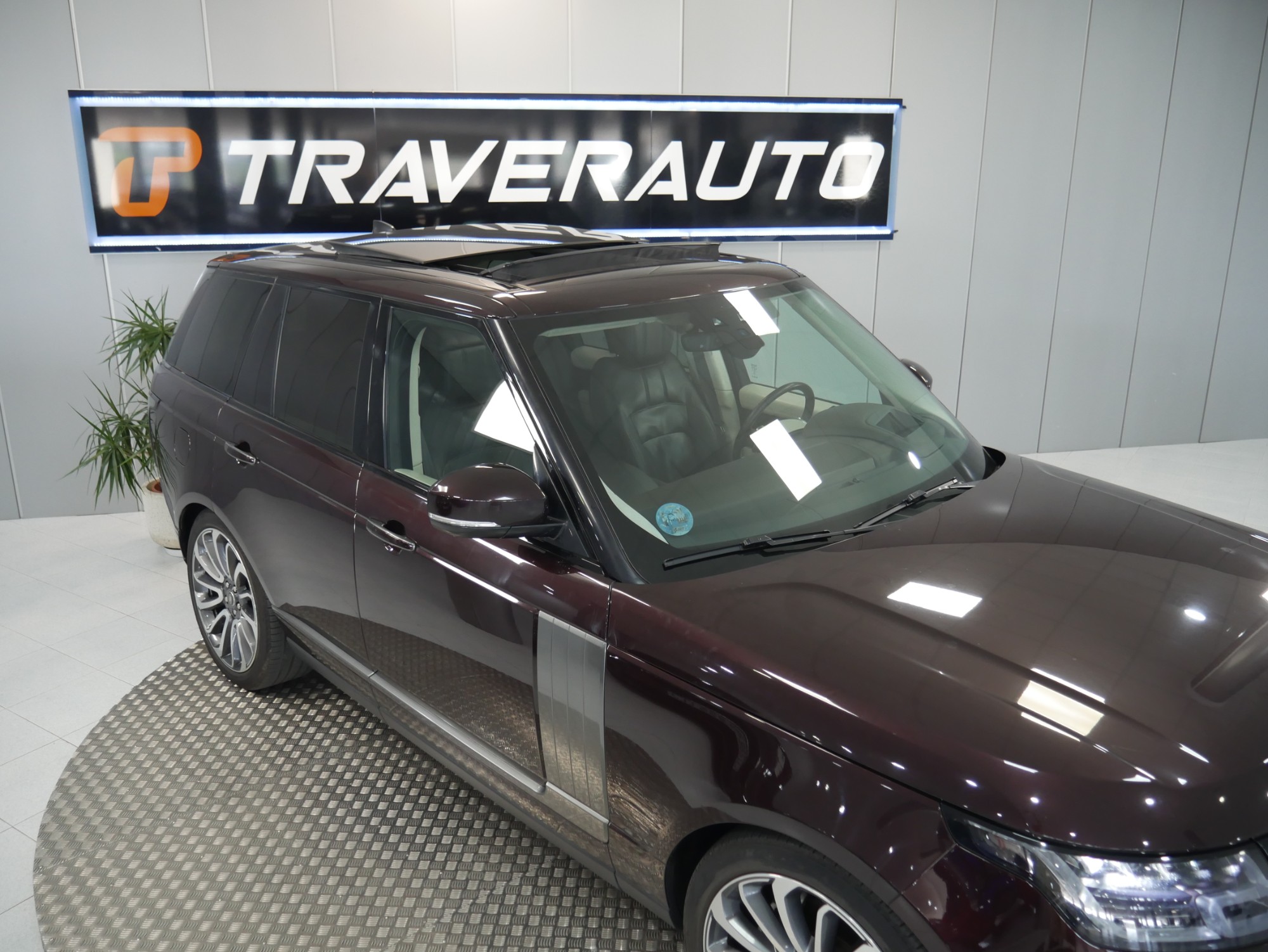 LANDROVER RANGE ROVER