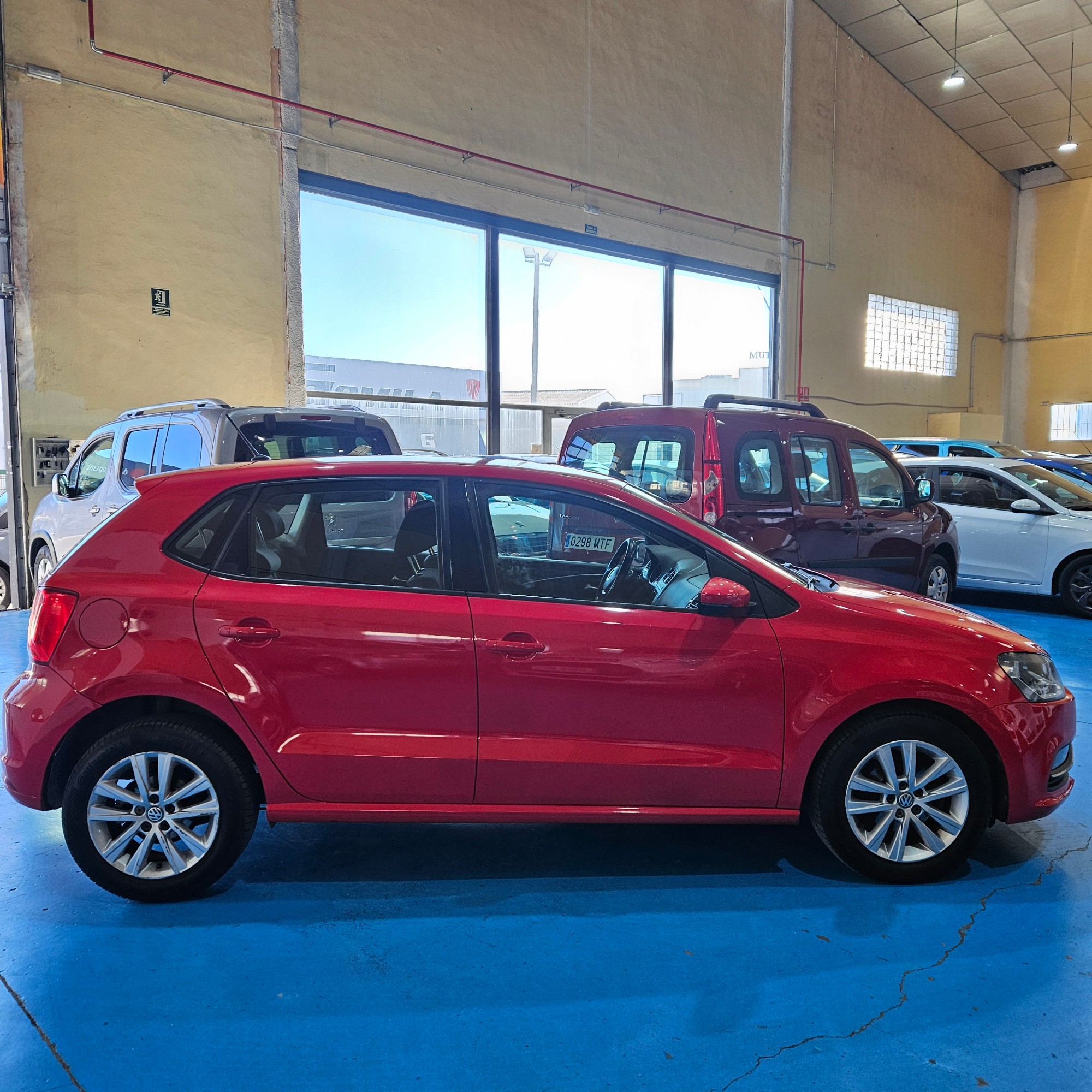 Volkswagen Polo - 5