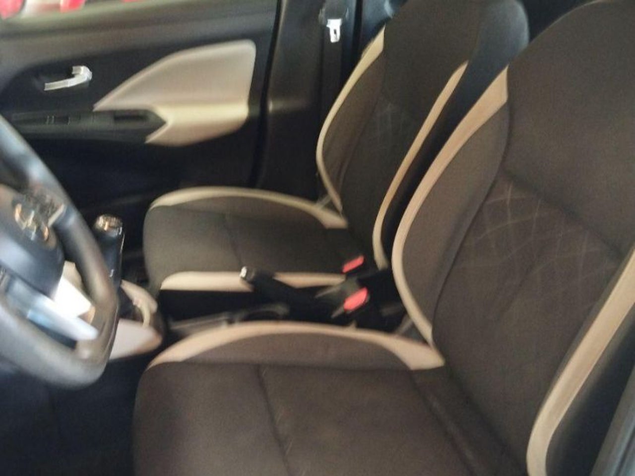 Nissan Micra - 9