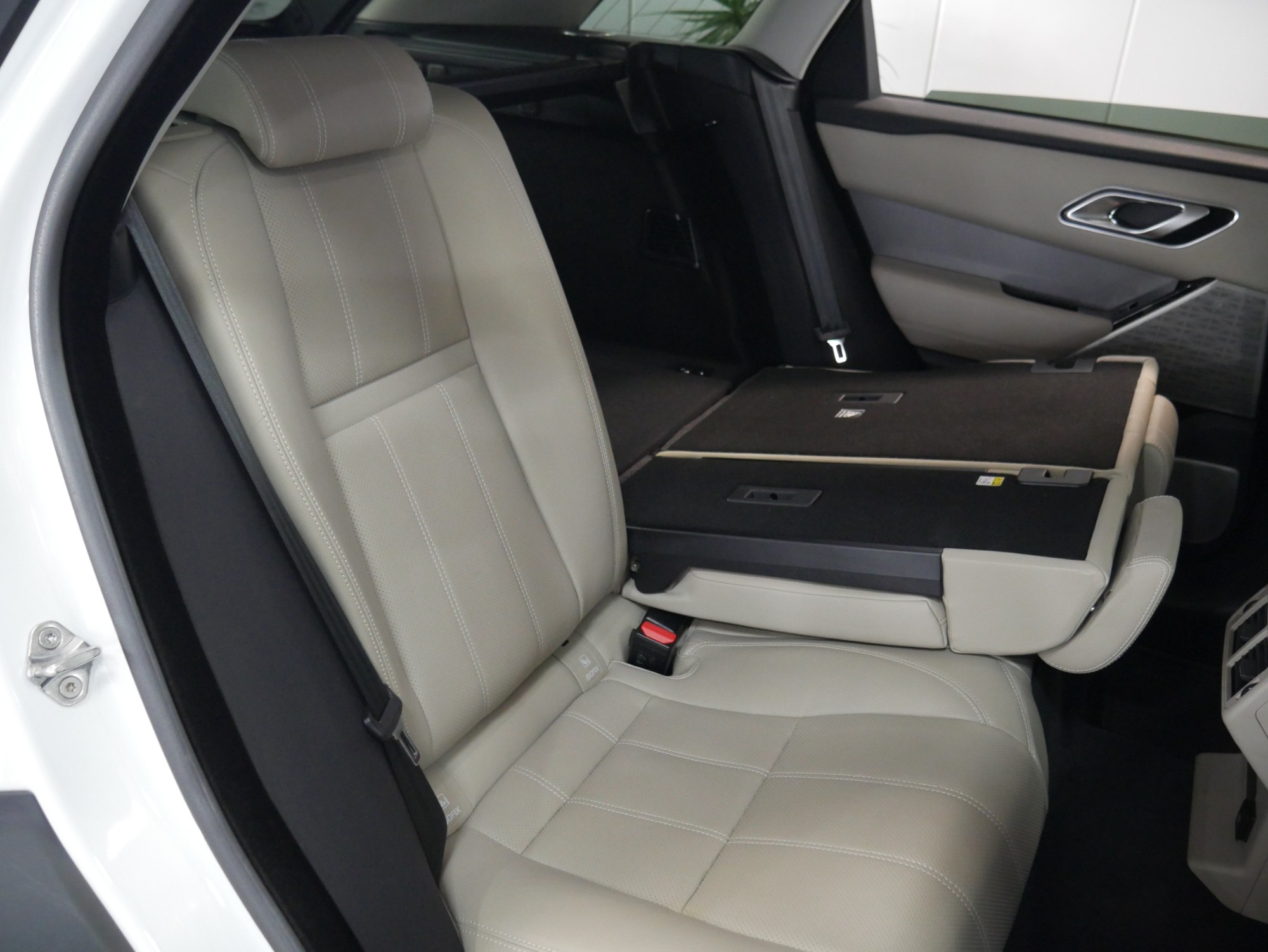 landrover range rover velar
