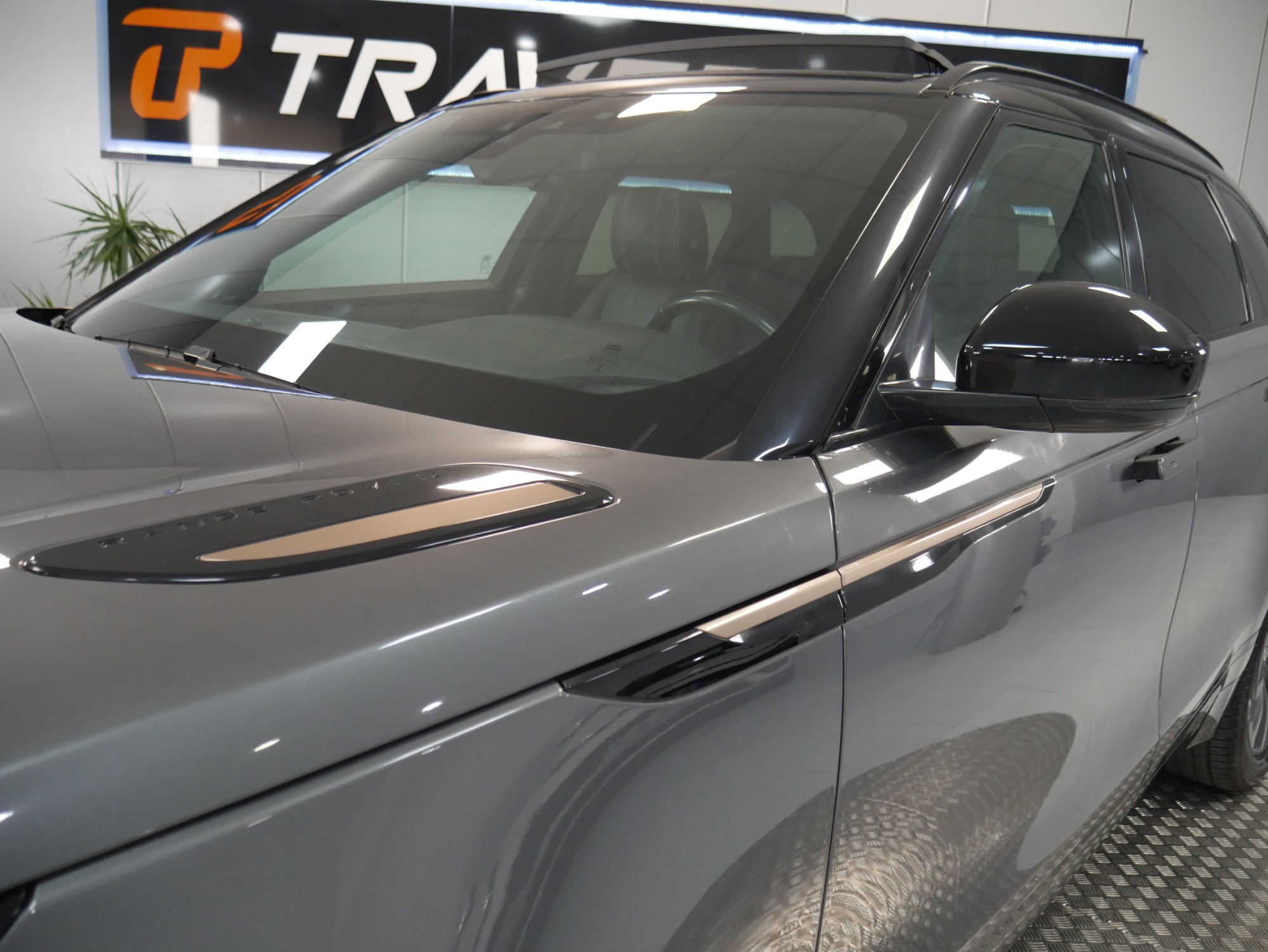 LANDROVER RANGE ROVER VELAR