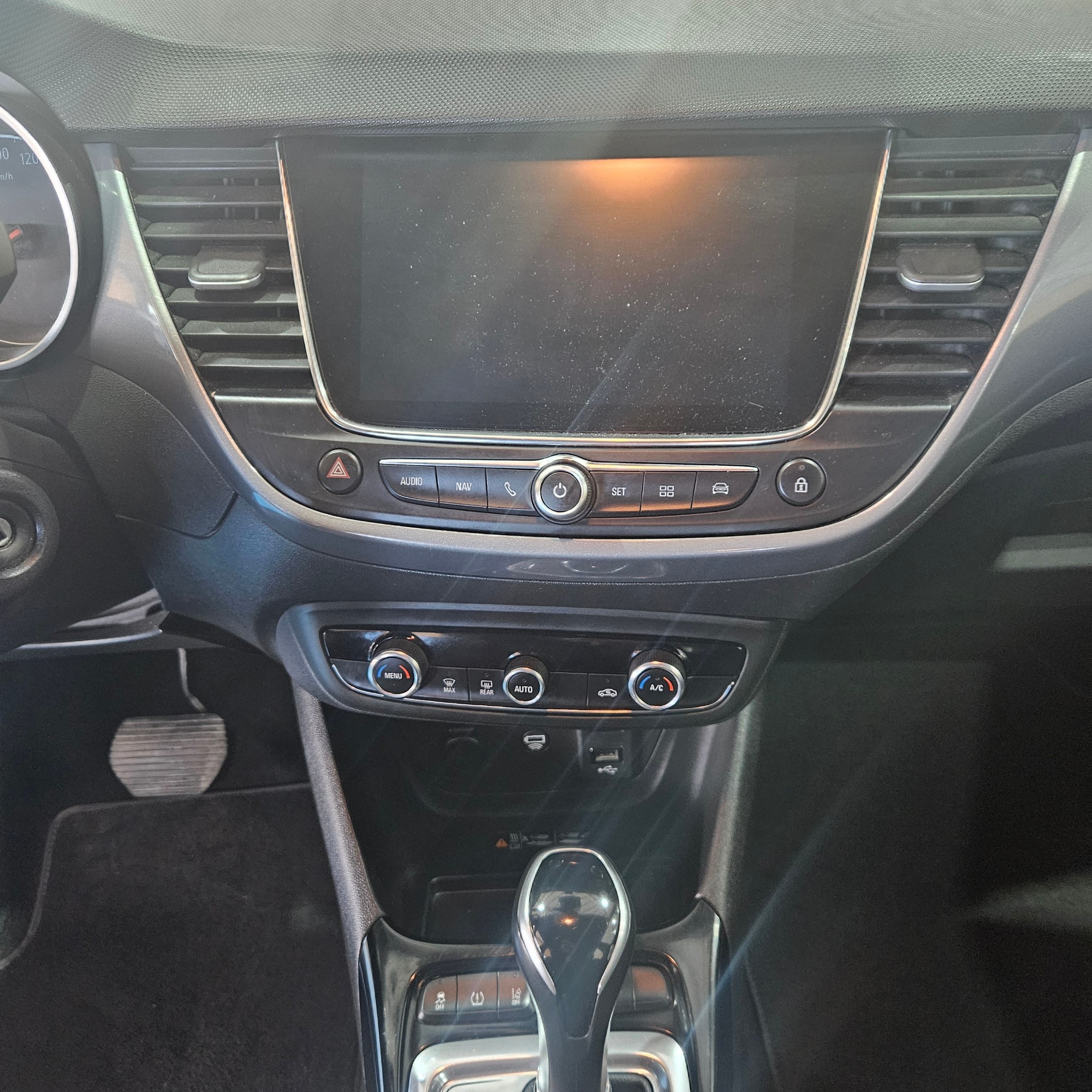 Opel Crossland - 14