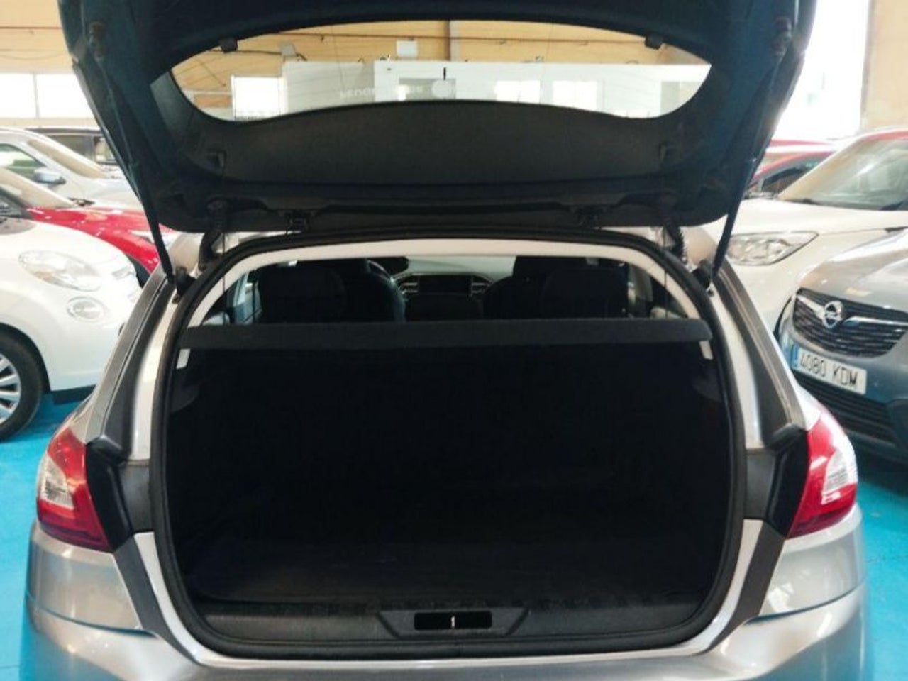 Peugeot 308 - 5