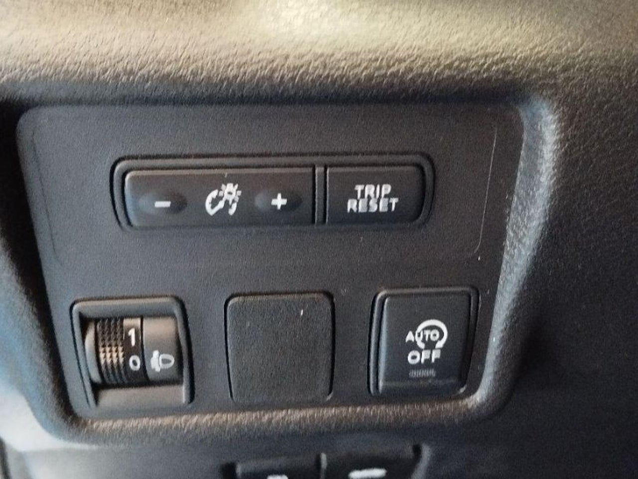 Nissan Micra - 11