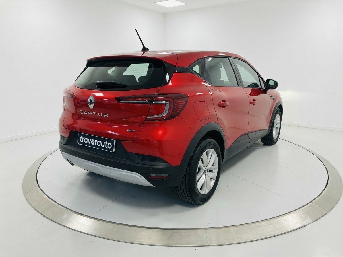 RENAULT CAPTUR