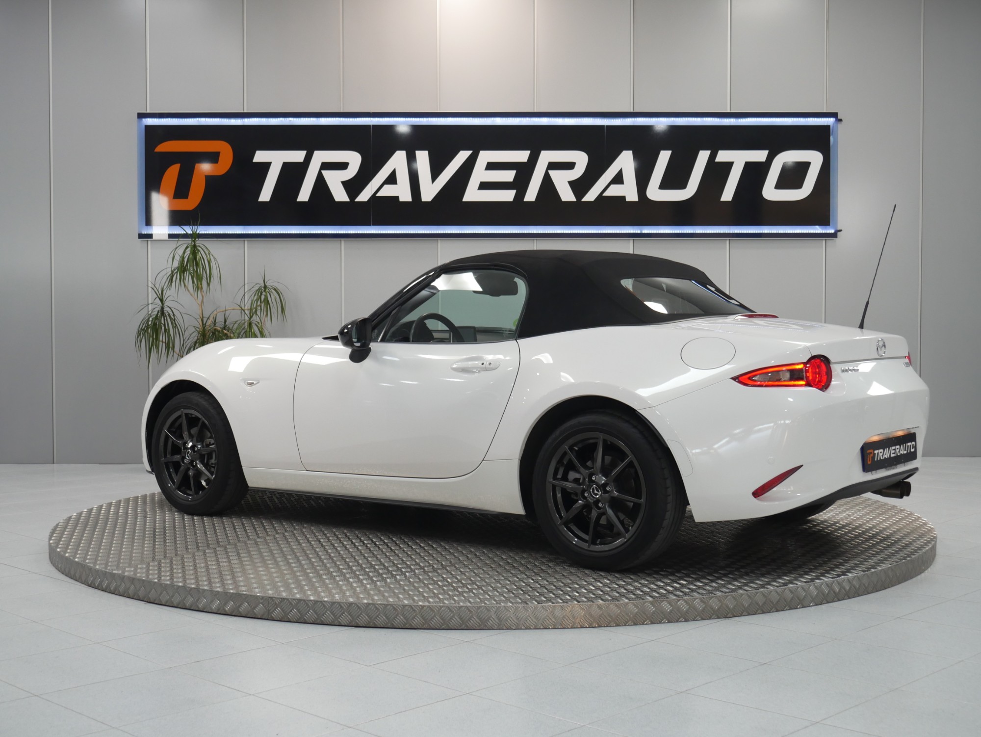 mazda mx5