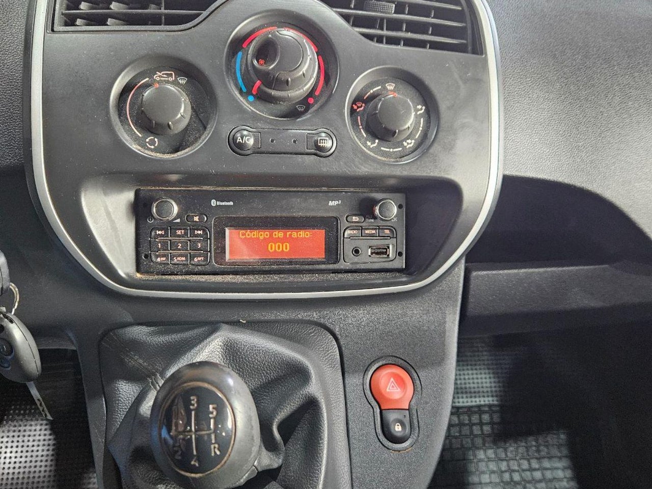 Renault Kangoo Combi - 21