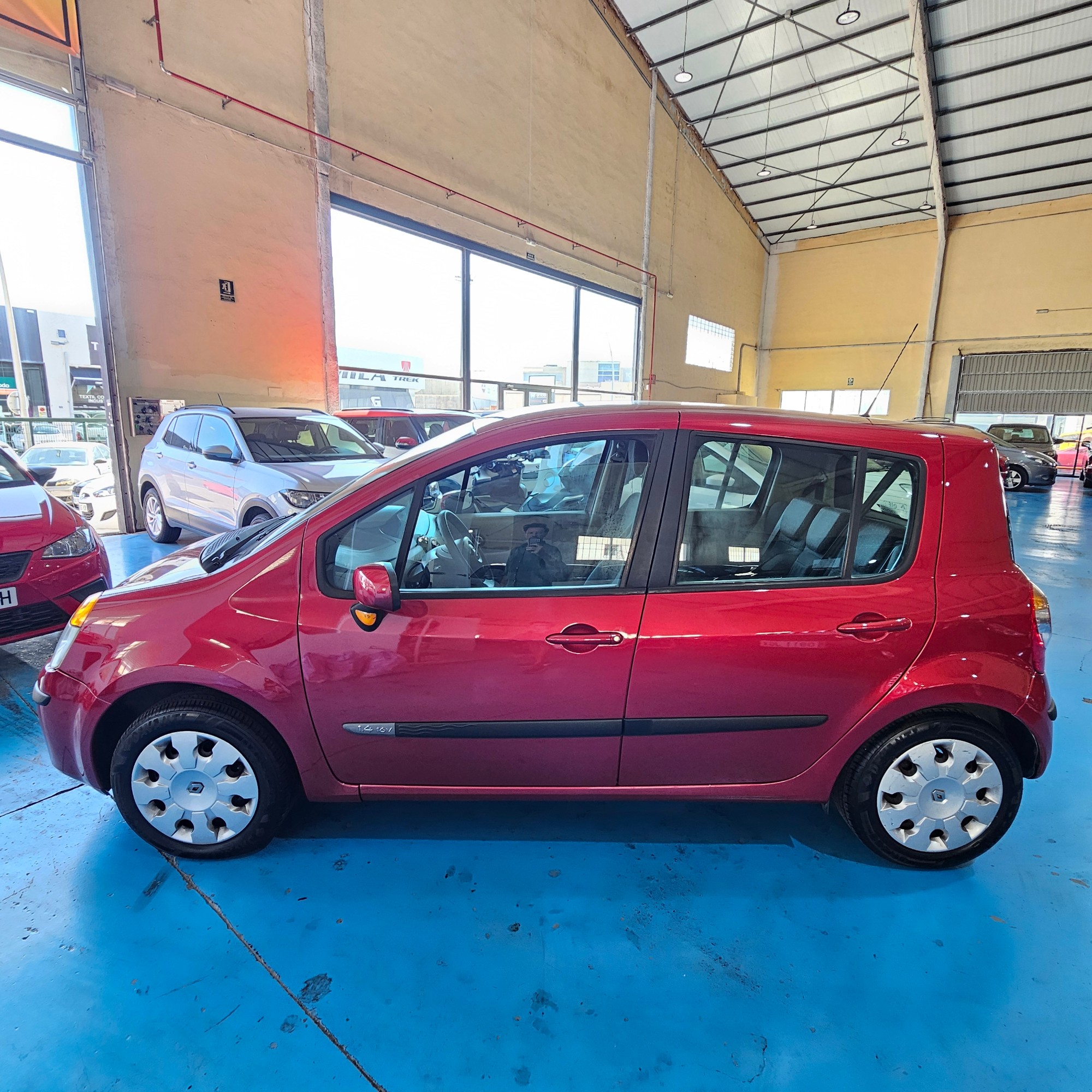 Renault Modus - 8