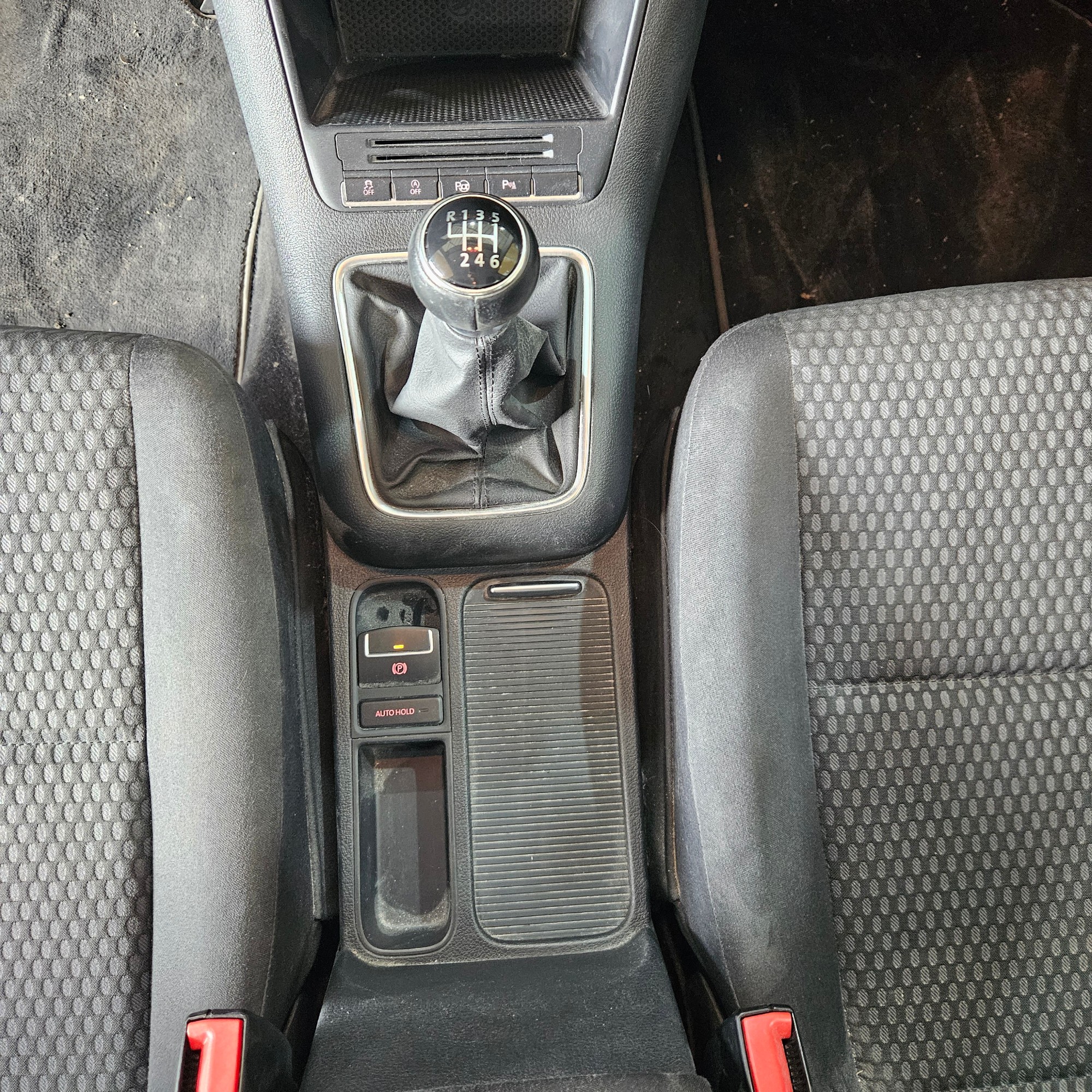 Volkswagen Tiguan - 18
