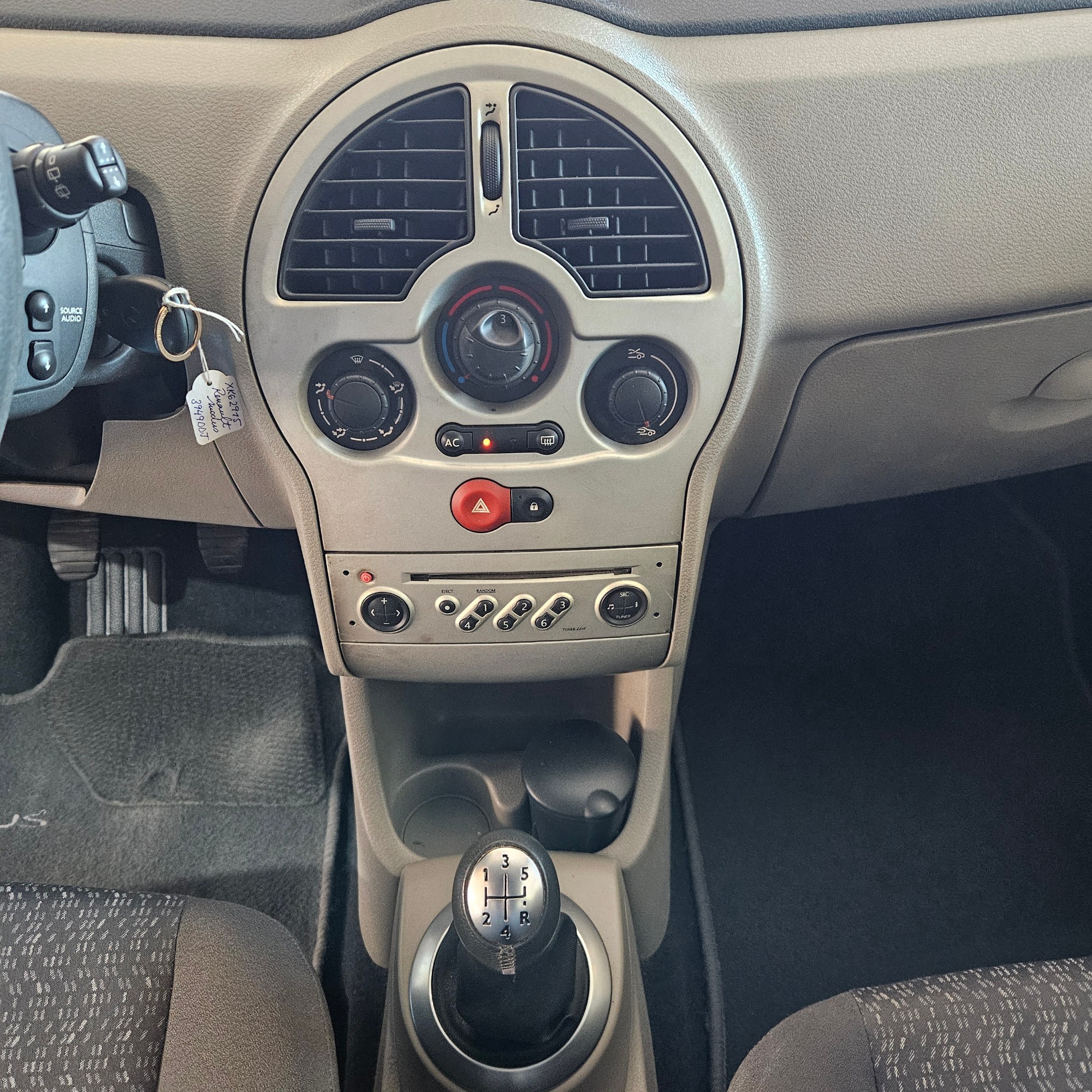 Renault Modus - 18