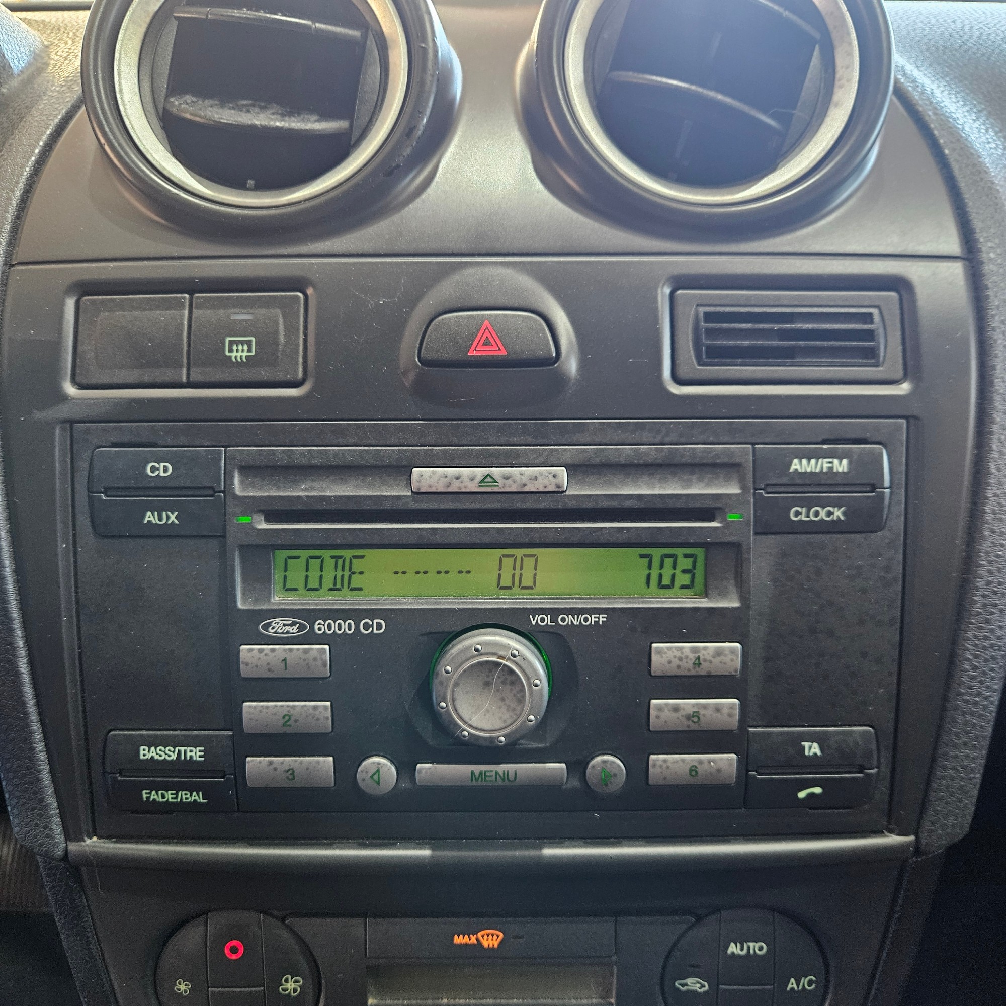 Ford Fiesta - 16