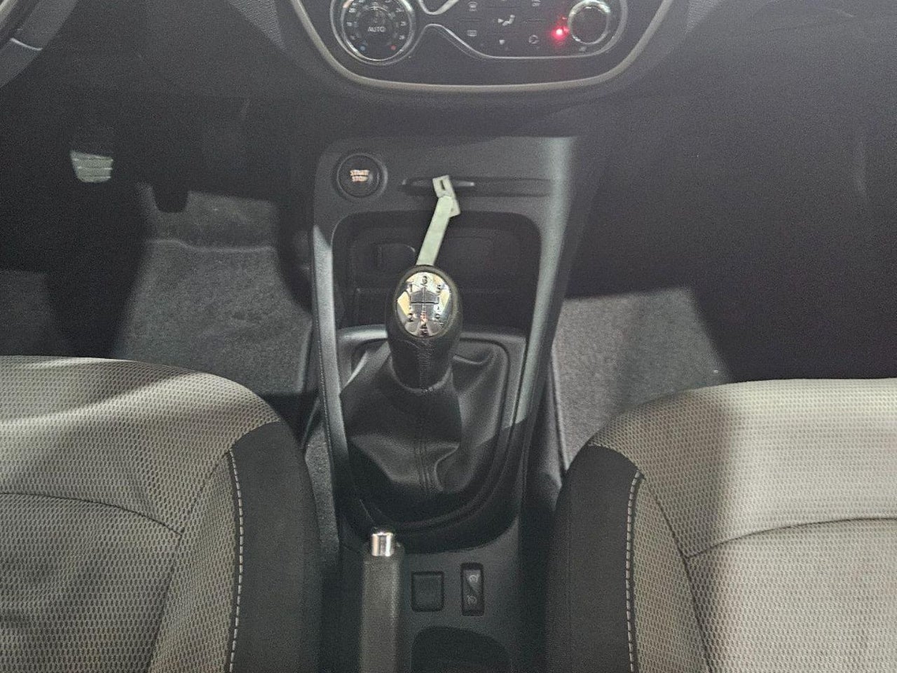 Renault Captur - 13