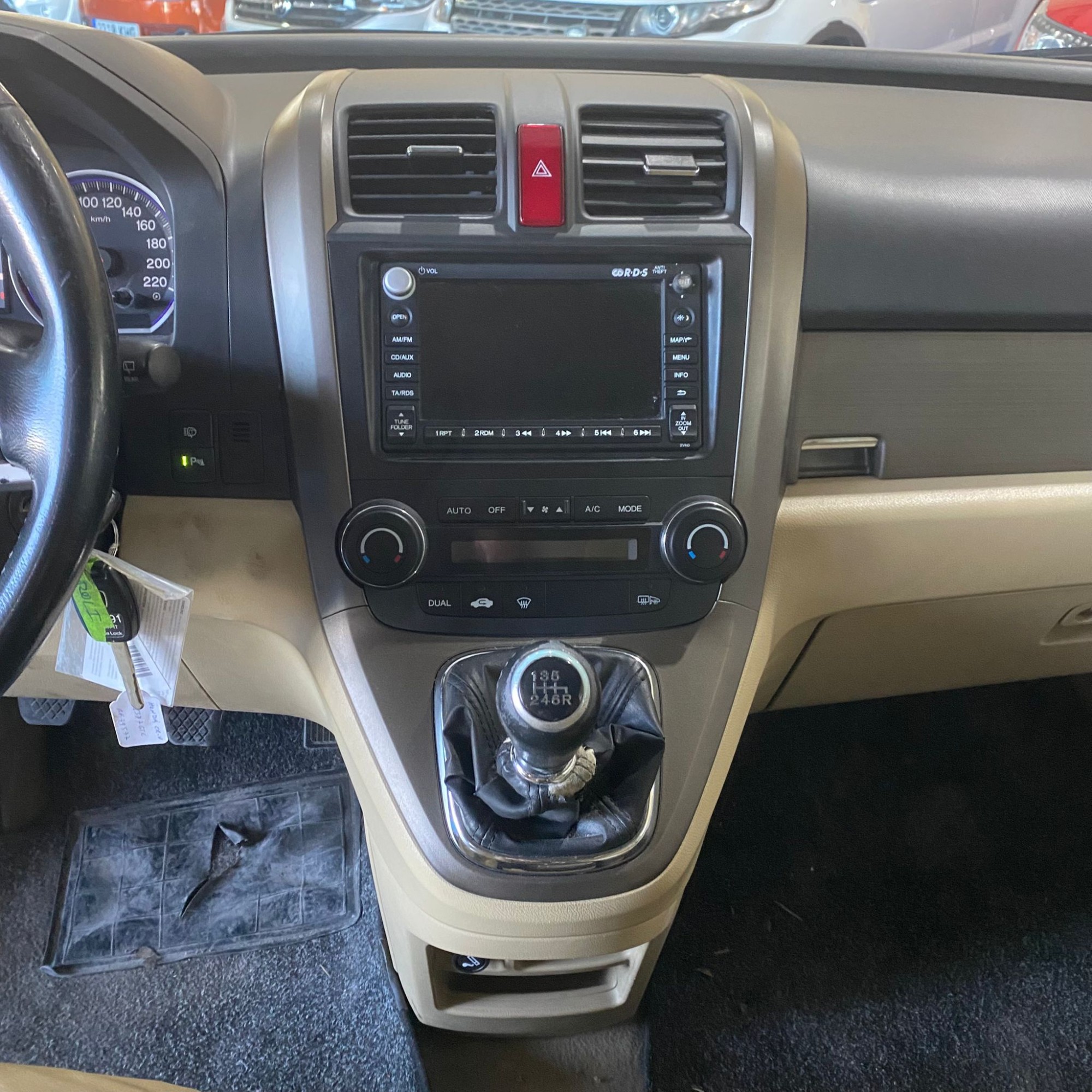 Honda CR-V - 13