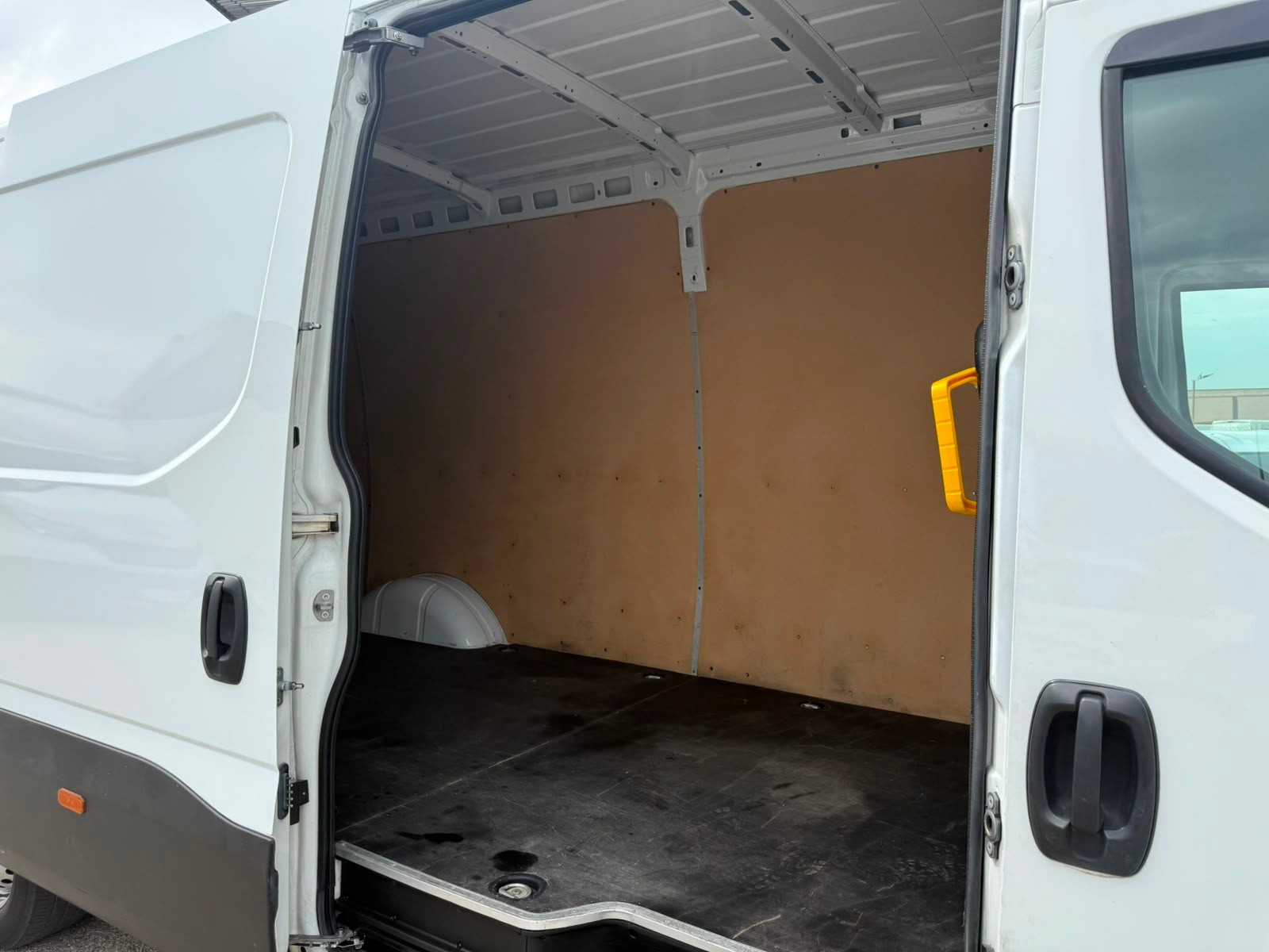 Imatge del vehicle 10