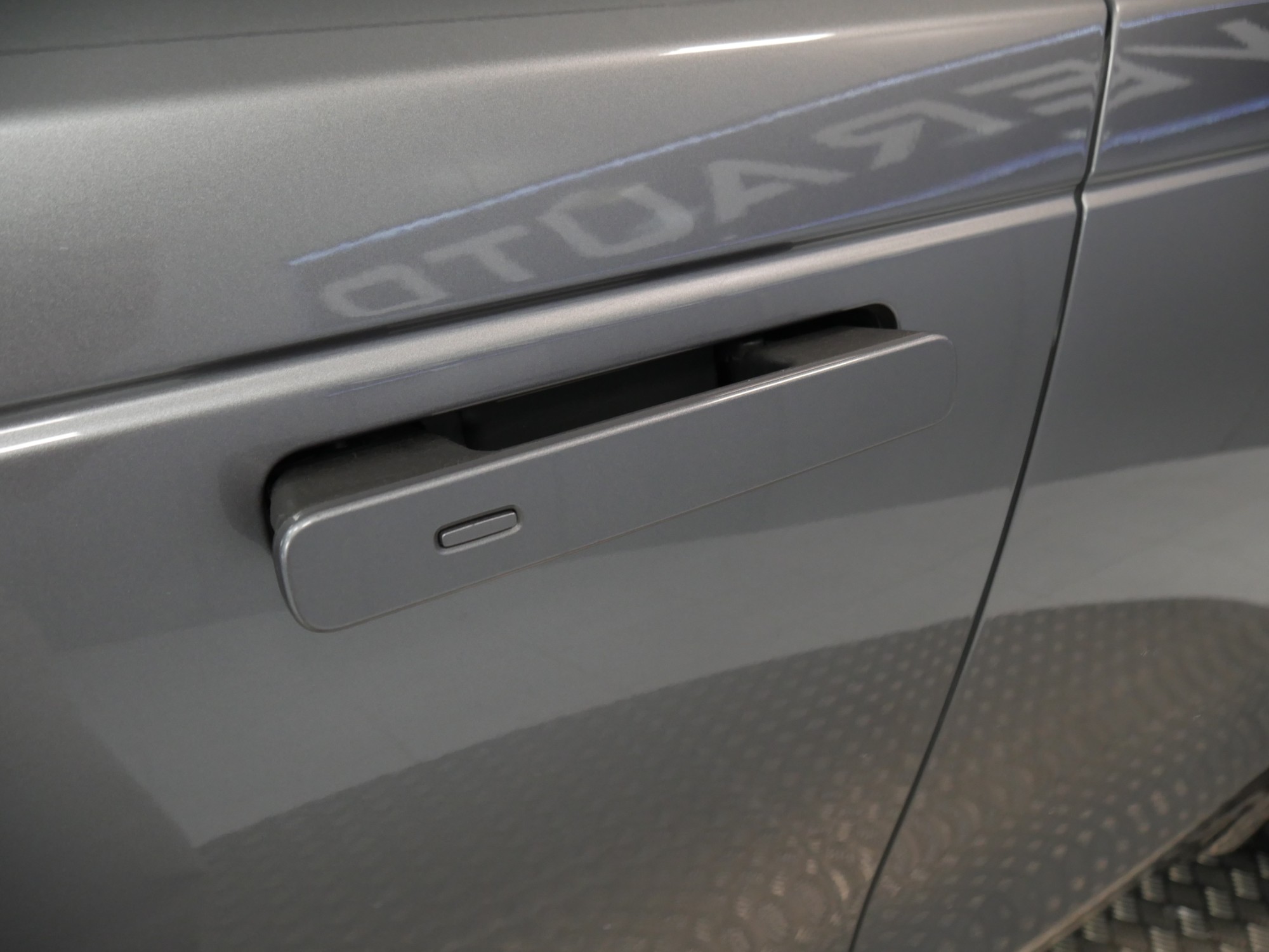 LANDROVER RANGE ROVER VELAR
