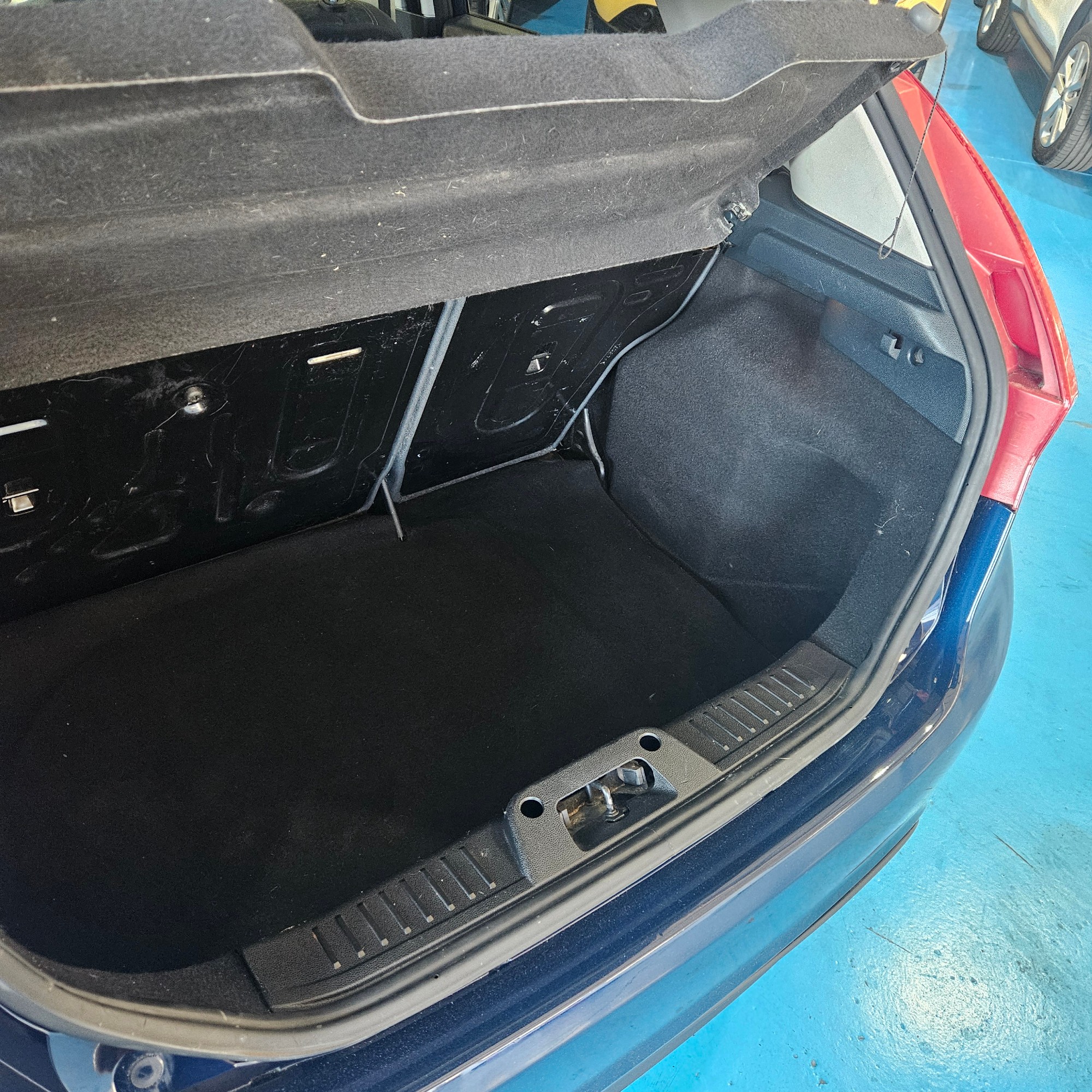 Ford Fiesta - 10