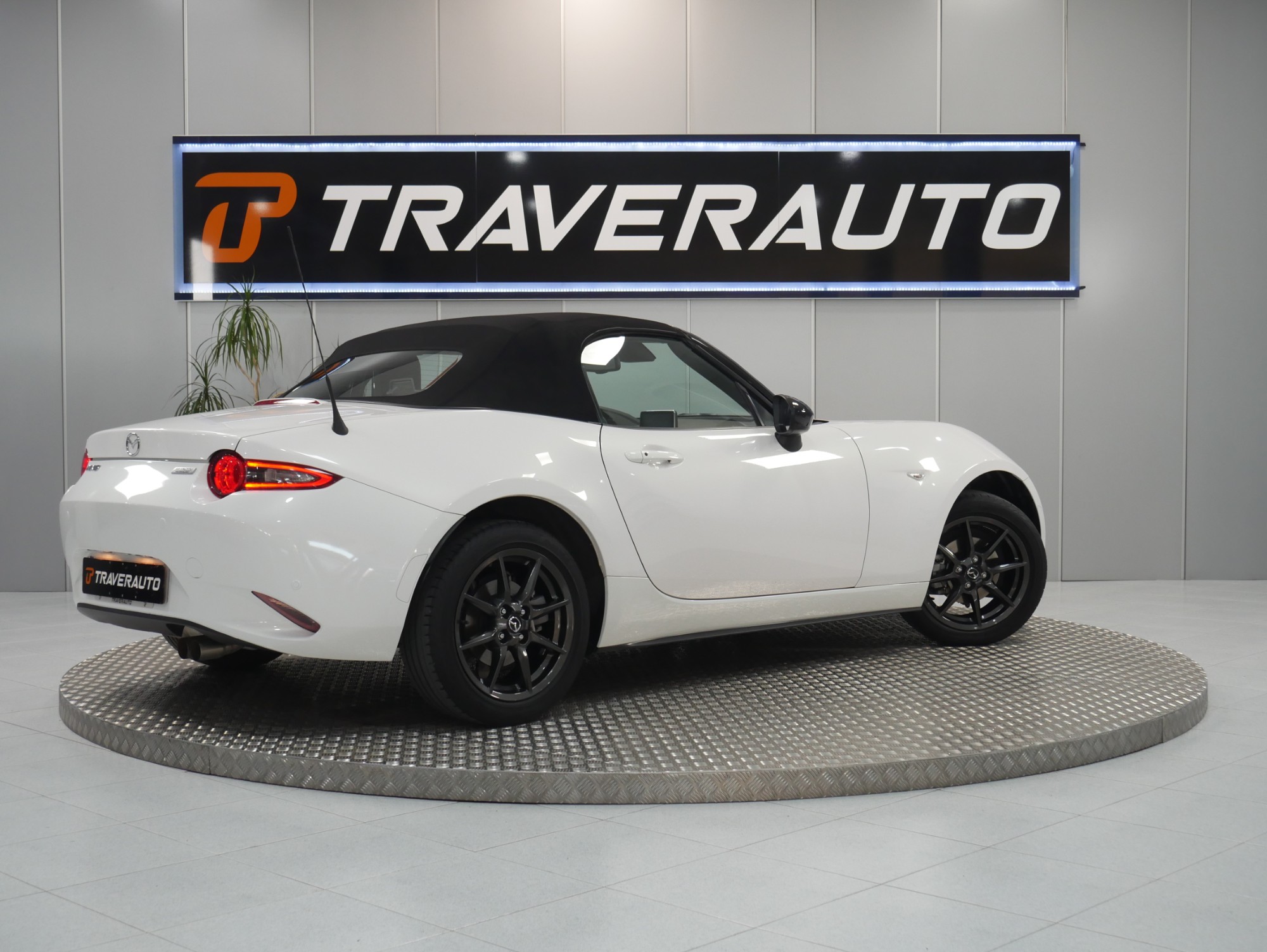 mazda mx5