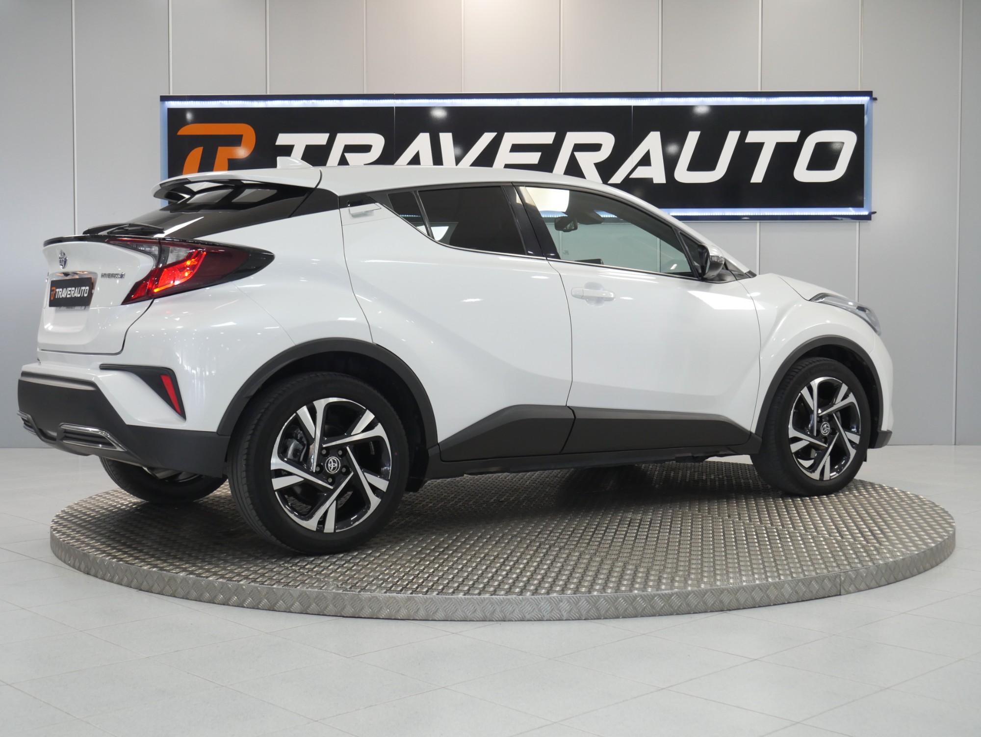 toyota chr
