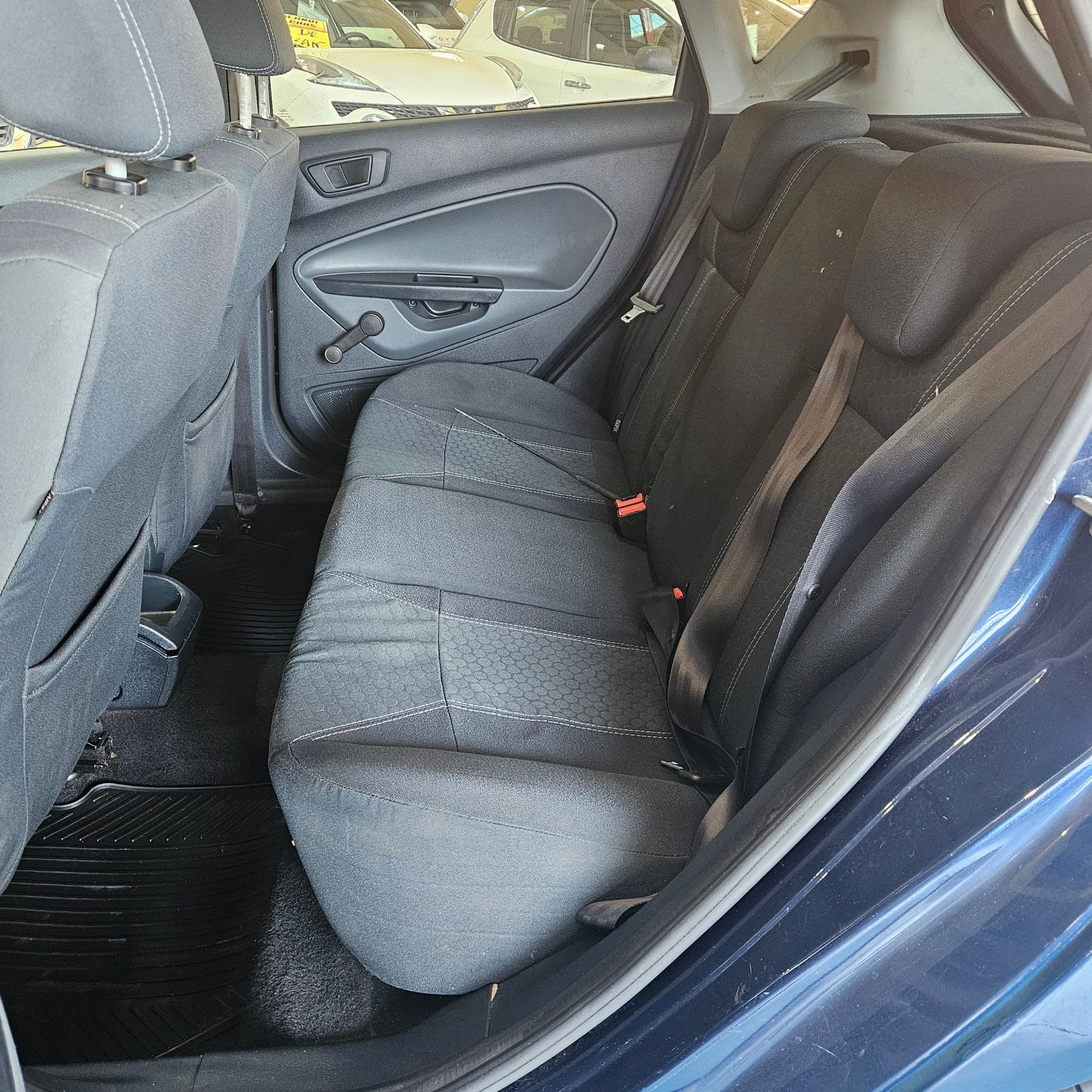 Ford Fiesta - 11